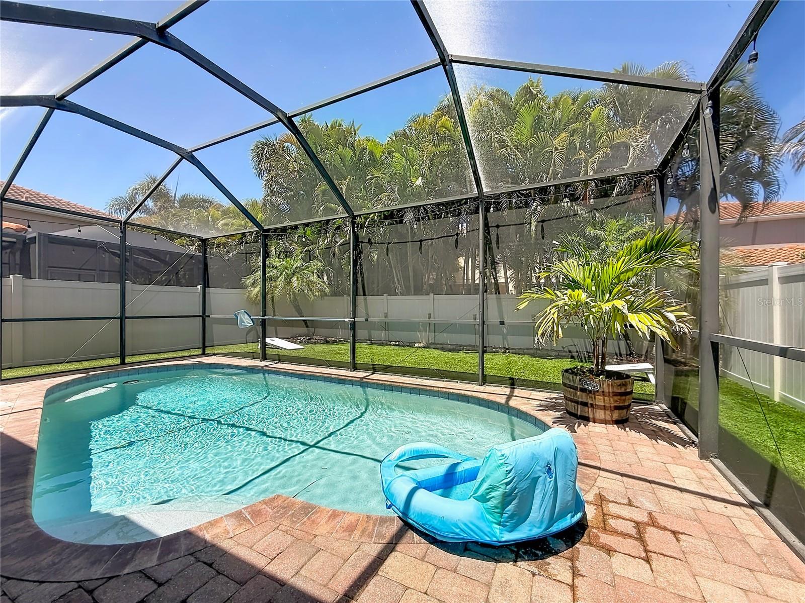 10193 GRAND OAK CIR, MADEIRA BEACH, FL, 33708