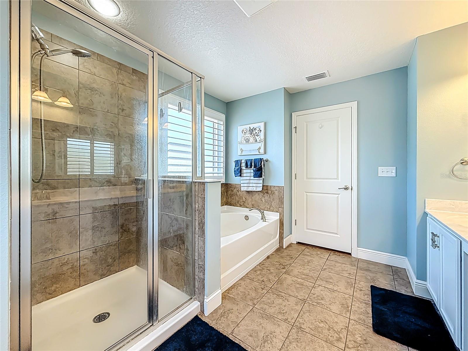 10193 GRAND OAK CIR, MADEIRA BEACH, FL, 33708