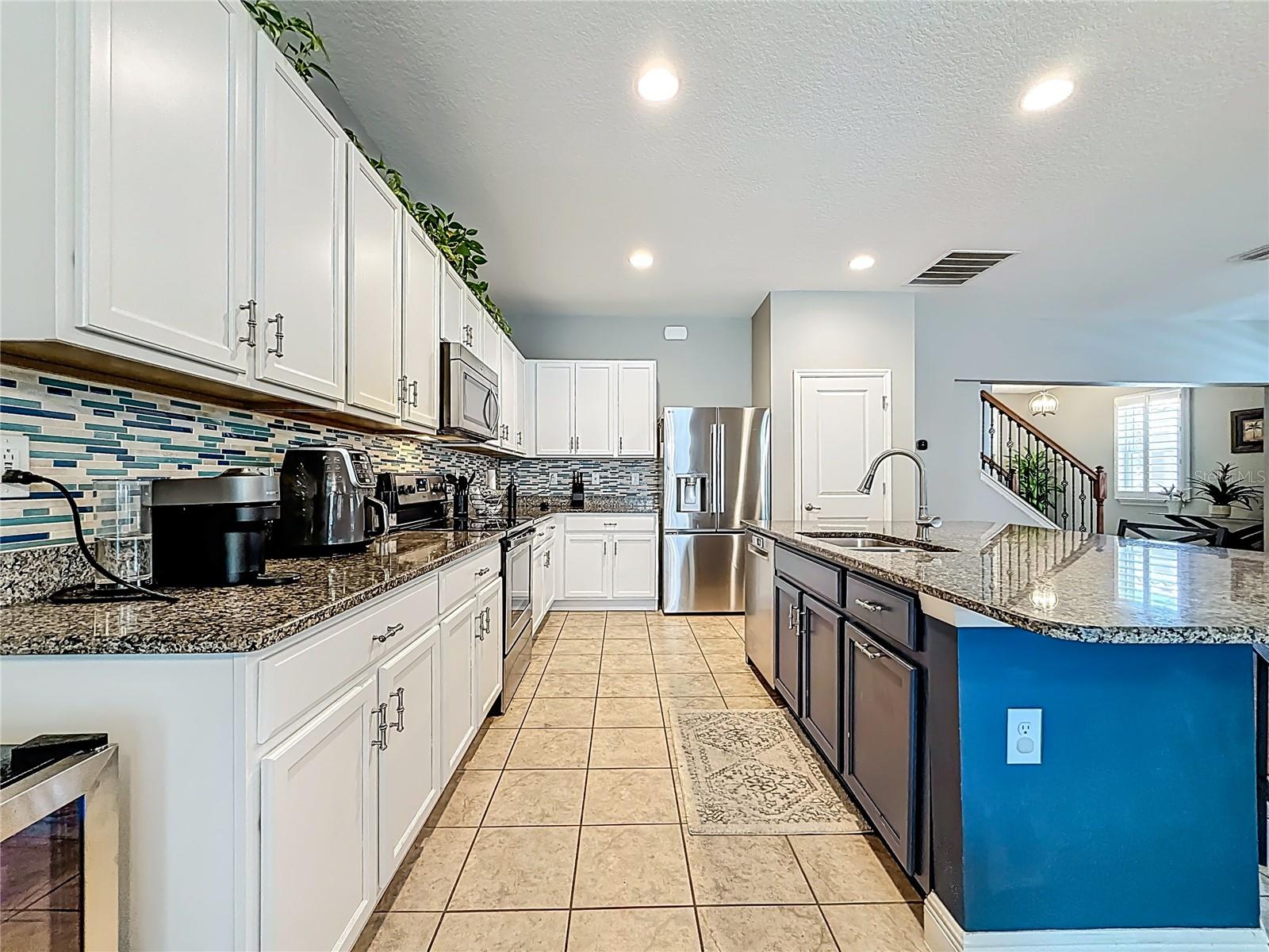 10193 GRAND OAK CIR, MADEIRA BEACH, FL, 33708