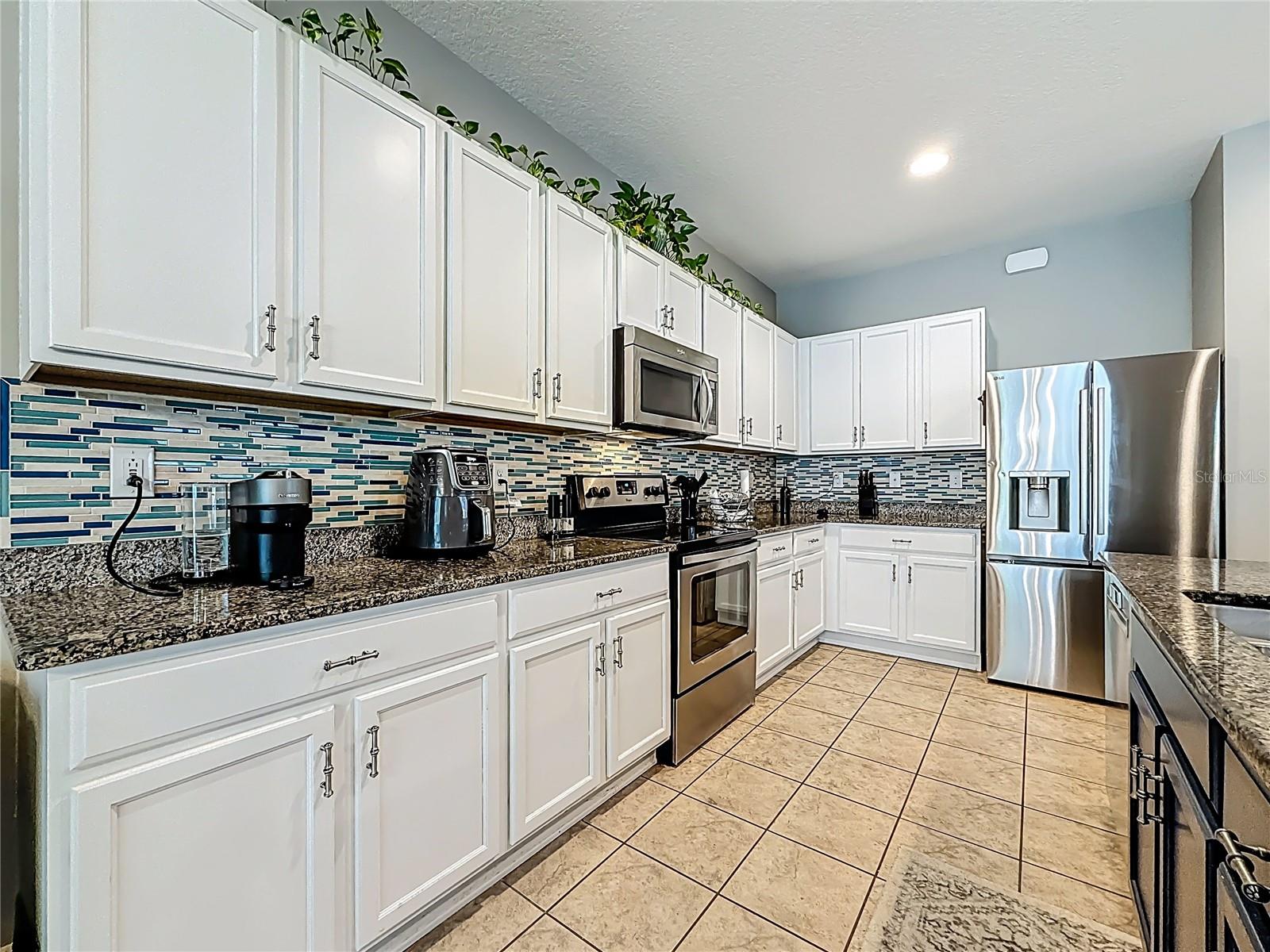 10193 GRAND OAK CIR, MADEIRA BEACH, FL, 33708