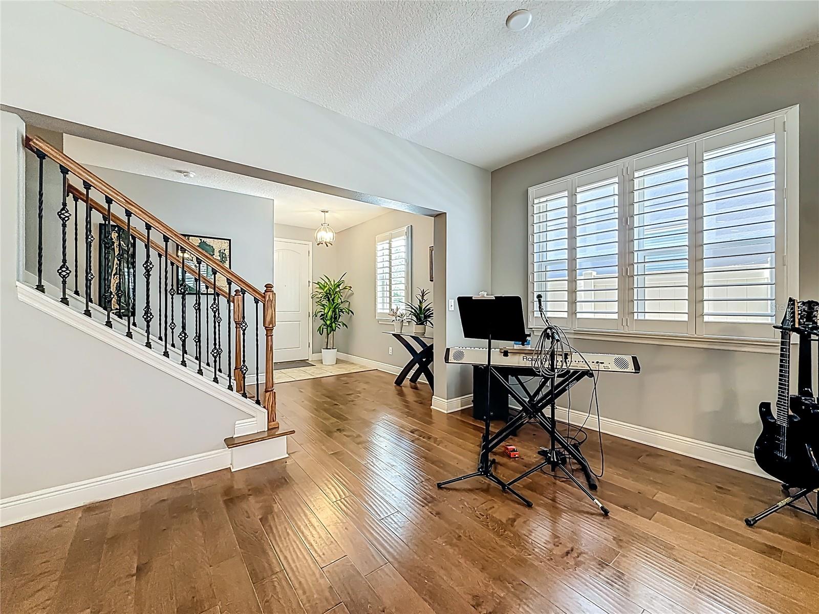 10193 GRAND OAK CIR, MADEIRA BEACH, FL, 33708