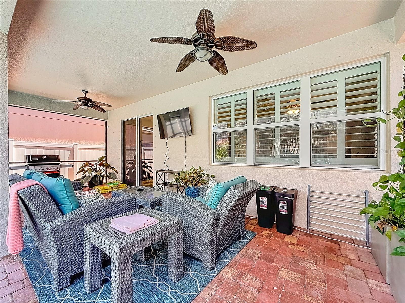 10193 GRAND OAK CIR, MADEIRA BEACH, FL, 33708