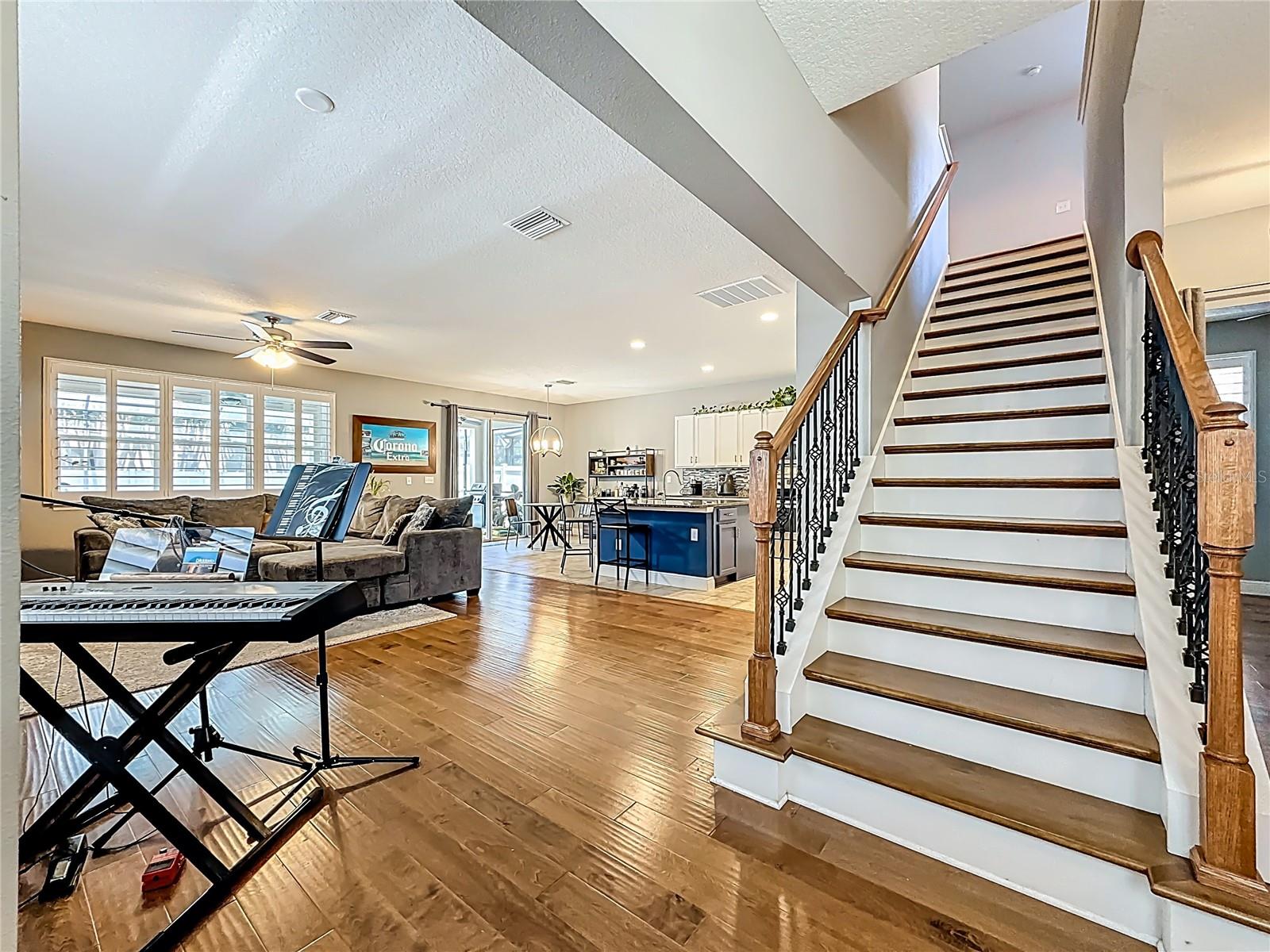 10193 GRAND OAK CIR, MADEIRA BEACH, FL, 33708