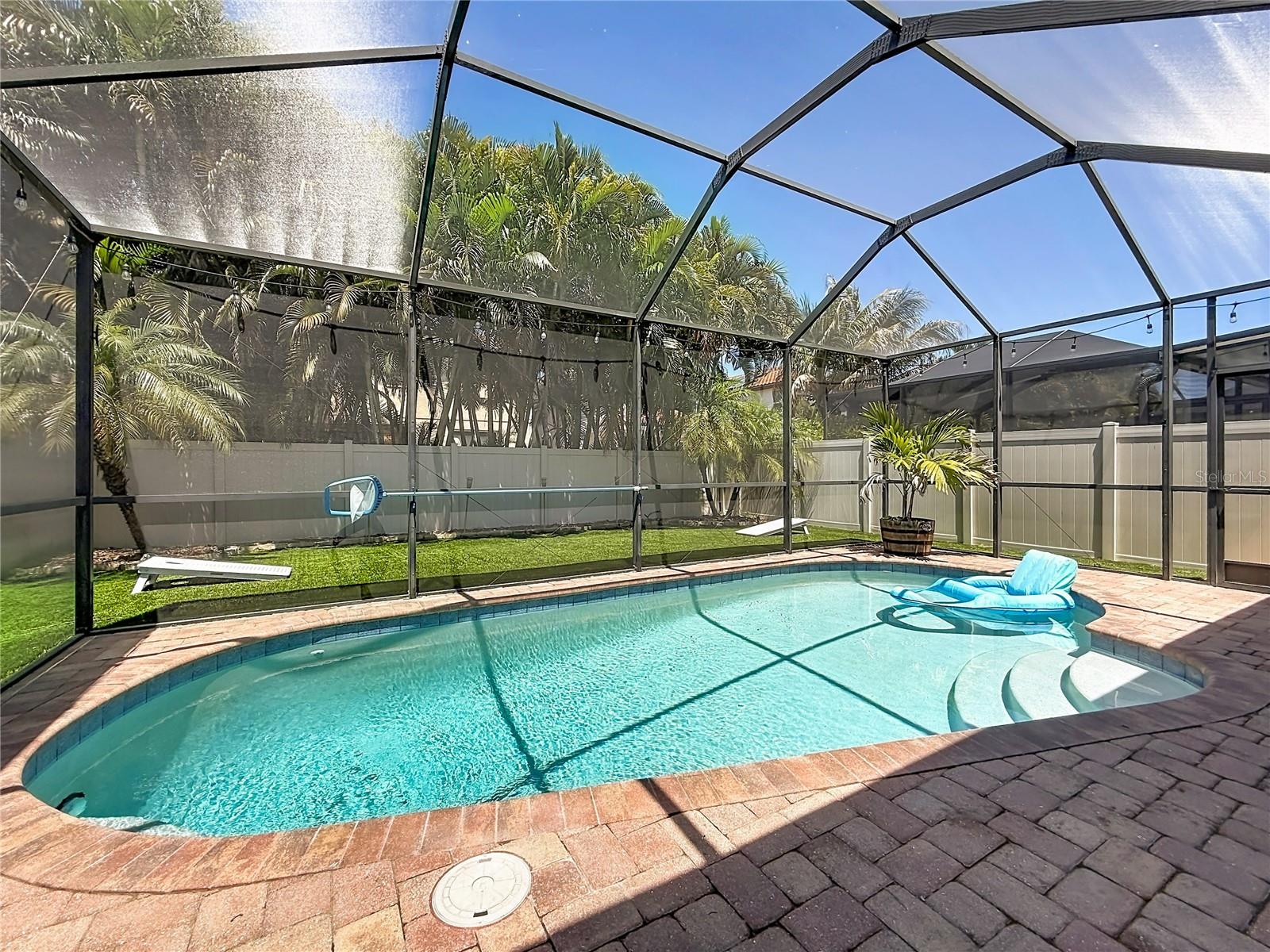 10193 GRAND OAK CIR, MADEIRA BEACH, FL, 33708
