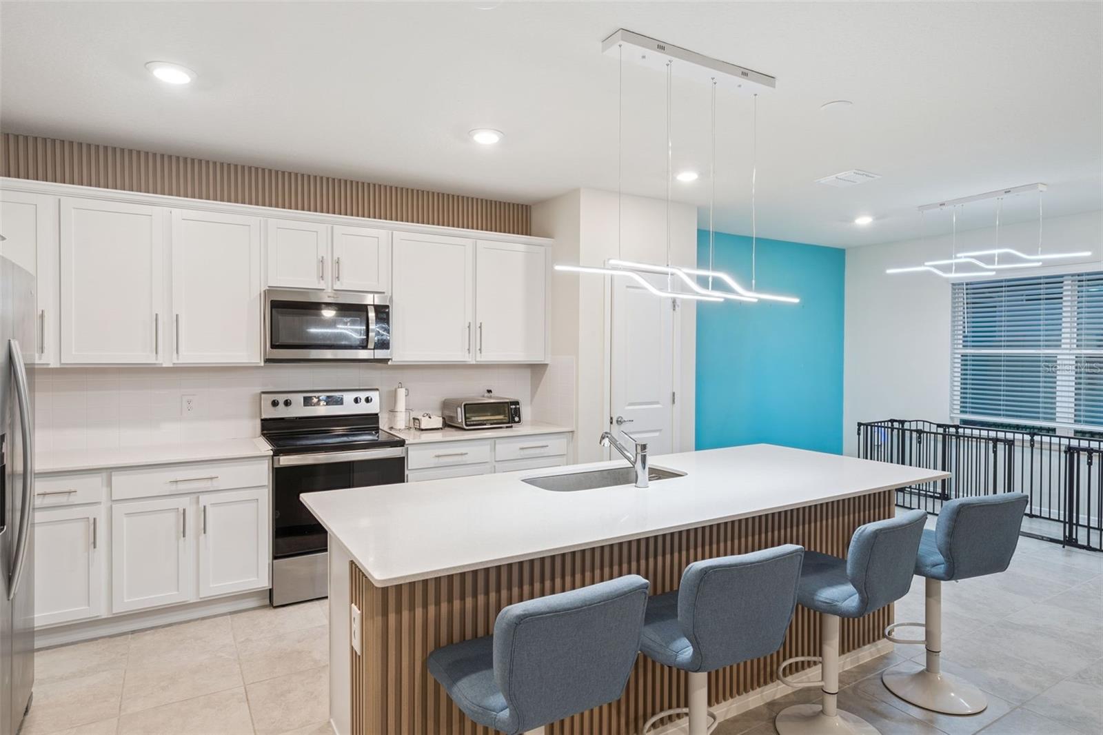 1643 DELIGHTFUL DR, DAVENPORT, FL, 33896