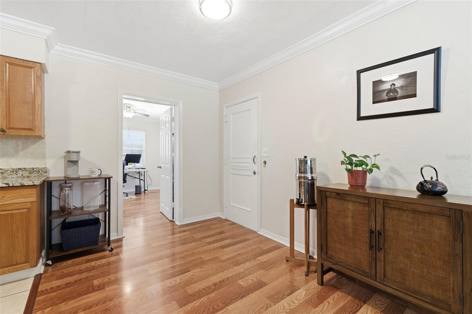 2419 36TH AVE N, ST PETERSBURG, FL, 33713