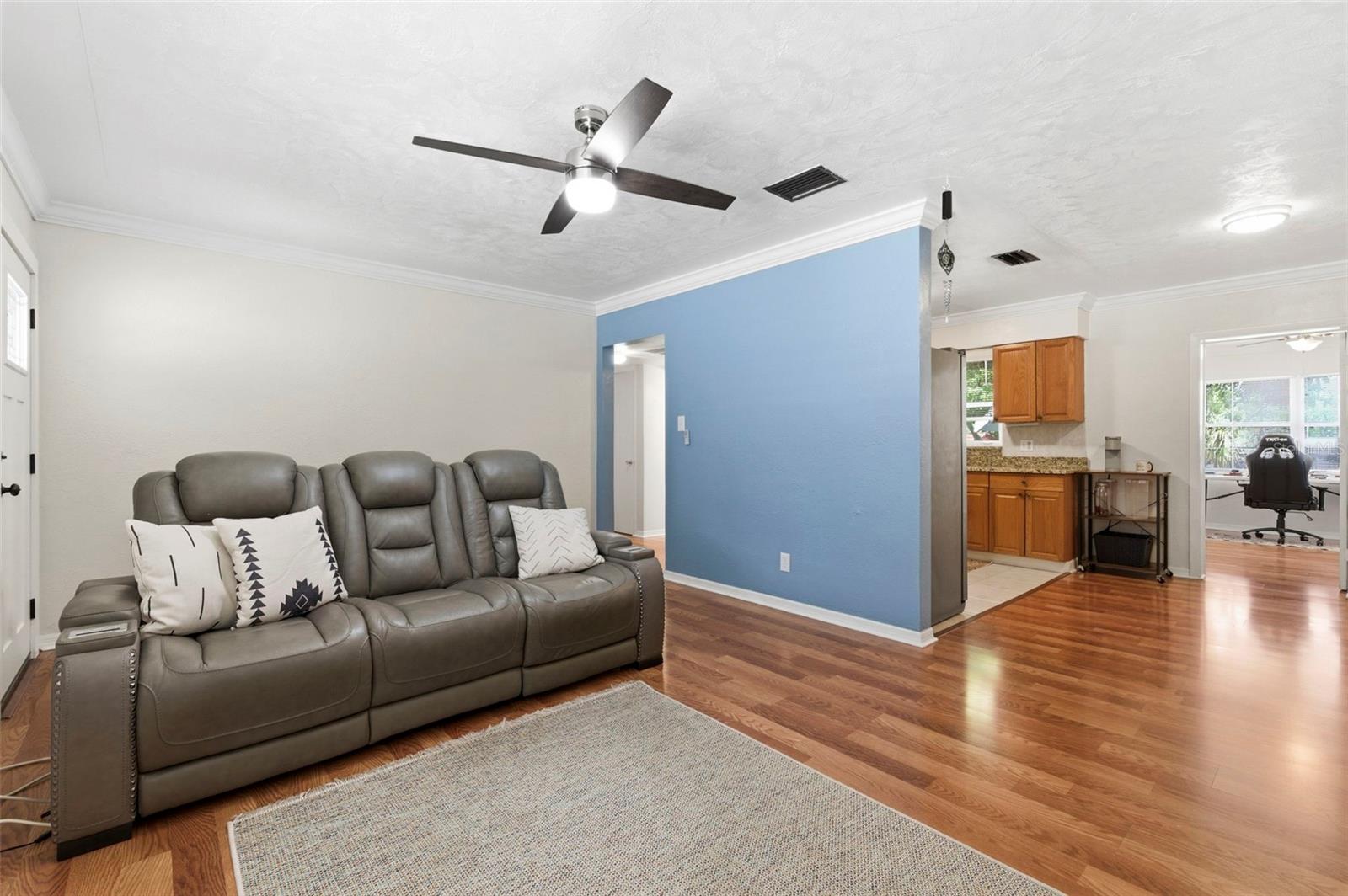 2419 36TH AVE N, ST PETERSBURG, FL, 33713