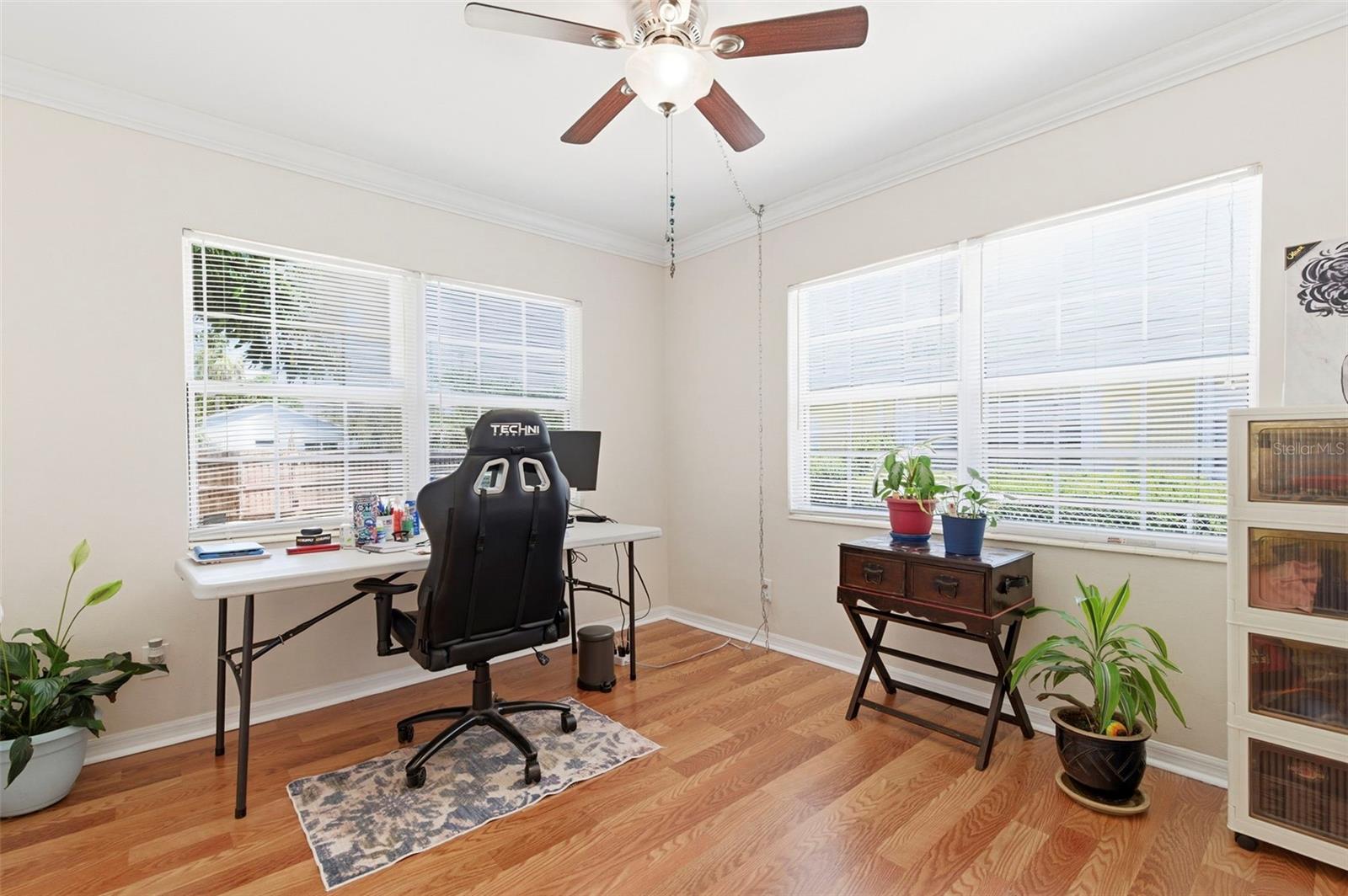 2419 36TH AVE N, ST PETERSBURG, FL, 33713