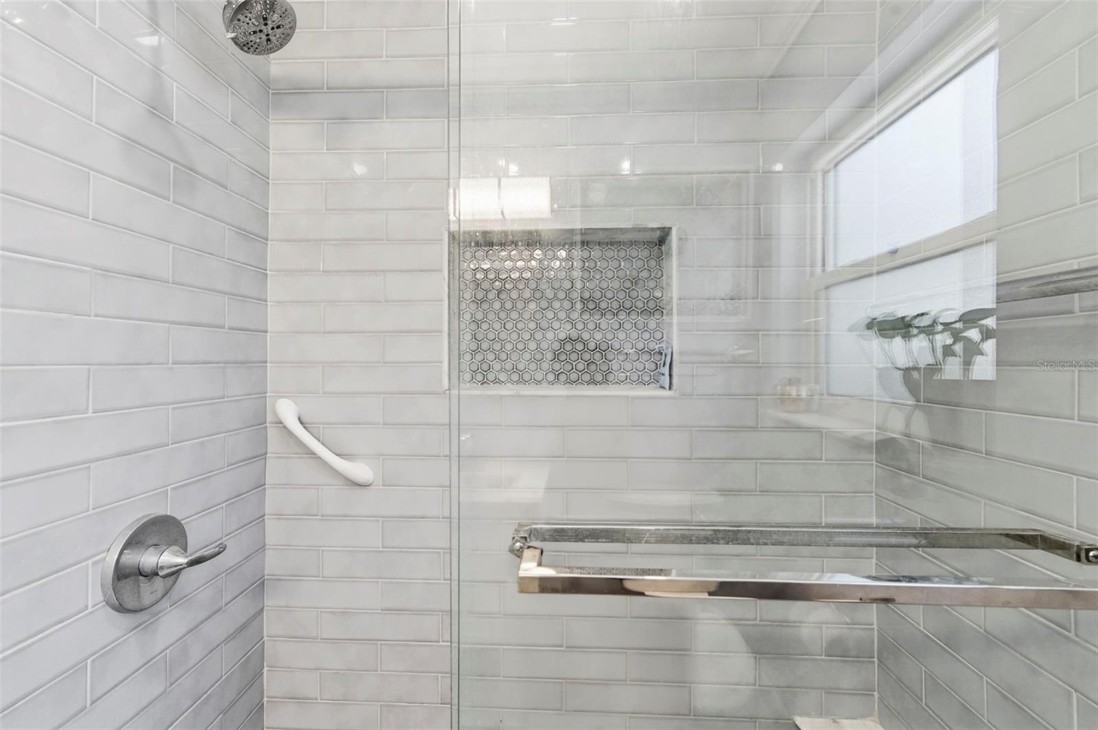 2419 36TH AVE N, ST PETERSBURG, FL, 33713