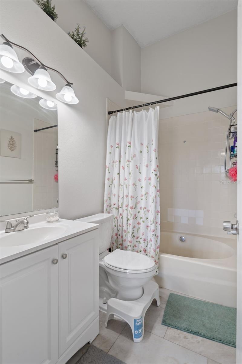 14733 NORWOOD OAKS DR #201, TAMPA, FL, 33613