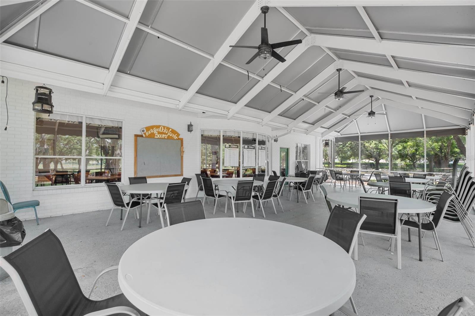 24814 PINE HL, LEESBURG, FL, 34748