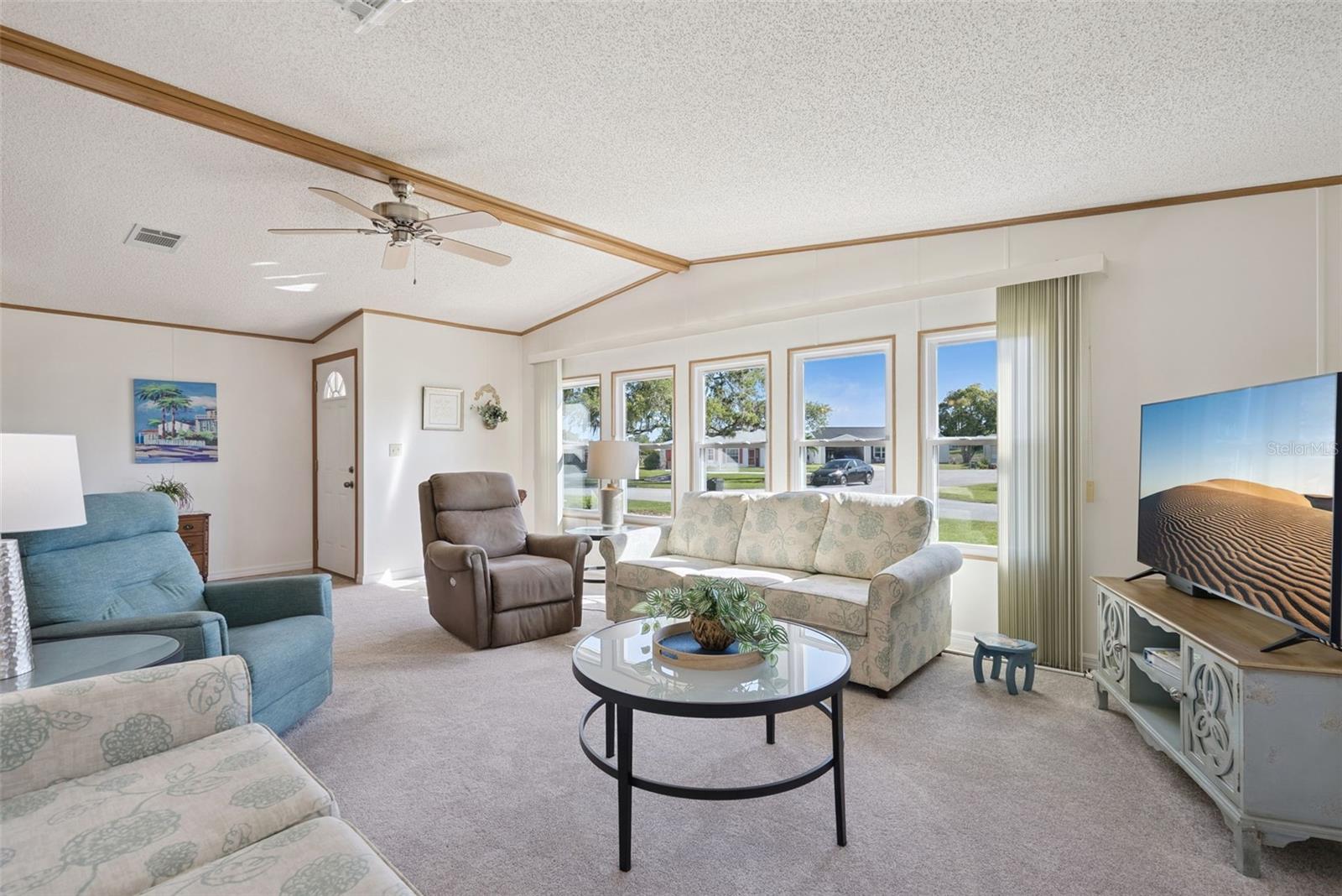 24814 PINE HL, LEESBURG, FL, 34748