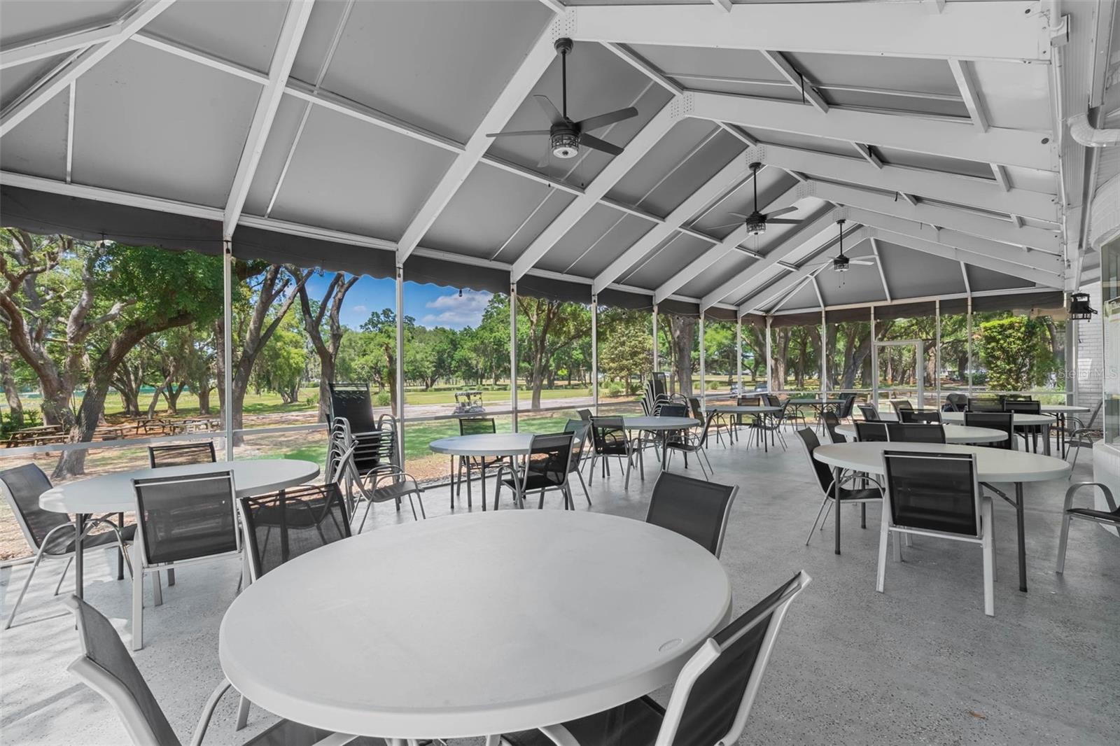 24814 PINE HL, LEESBURG, FL, 34748