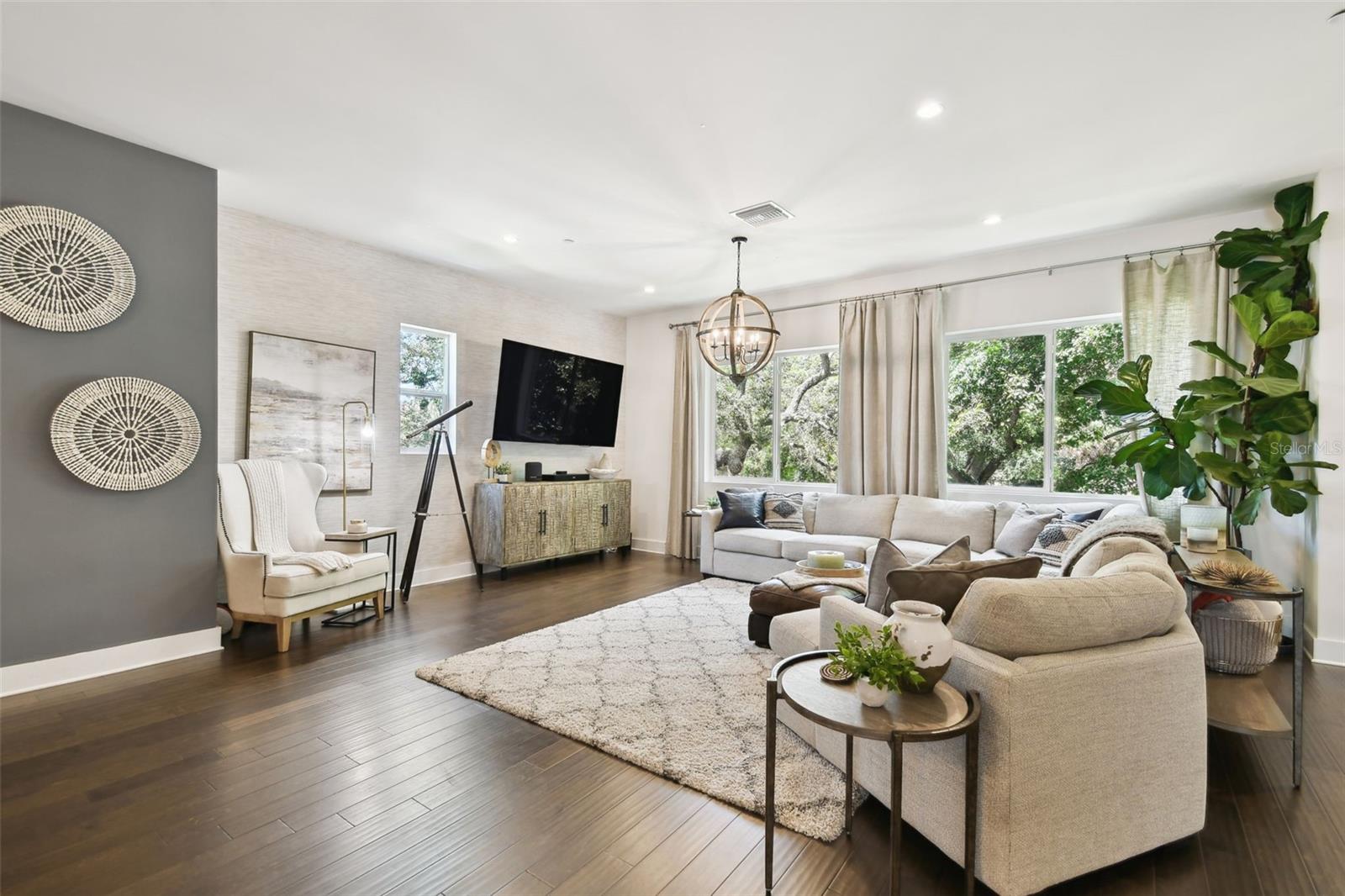 3100 W PAUL AVE #15, TAMPA, FL, 33611