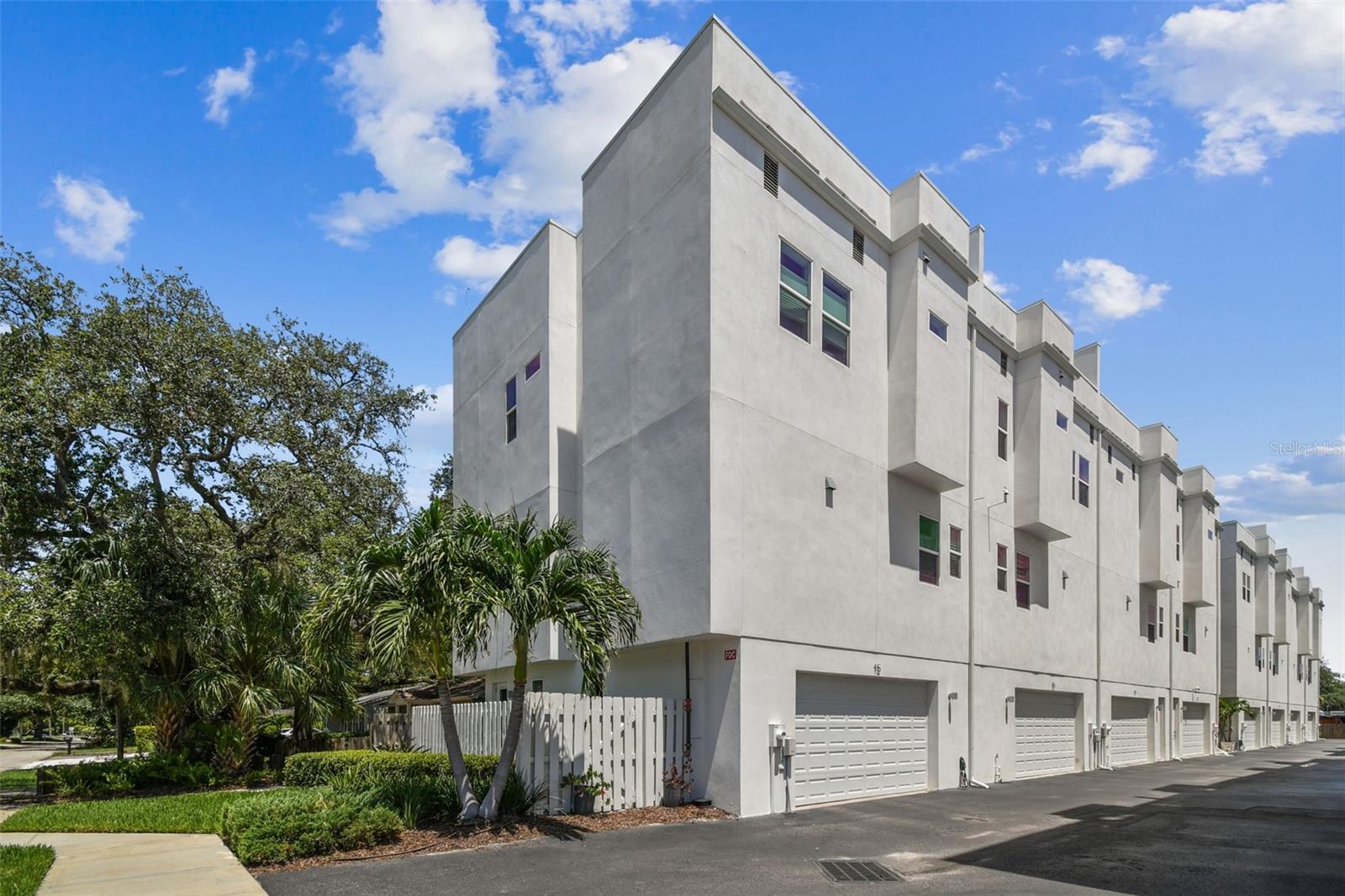 3100 W PAUL AVE #15, TAMPA, FL, 33611