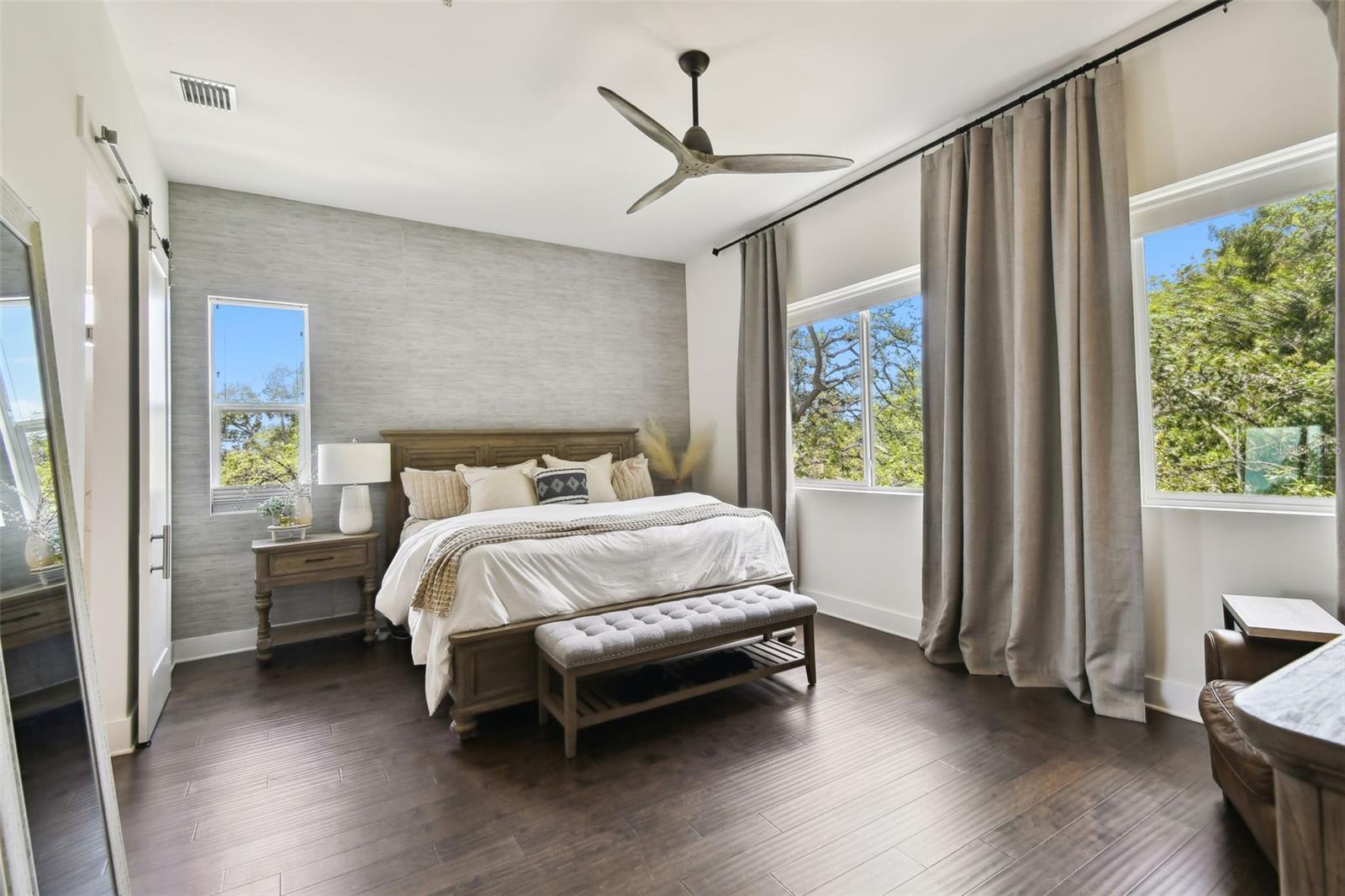 3100 W PAUL AVE #15, TAMPA, FL, 33611