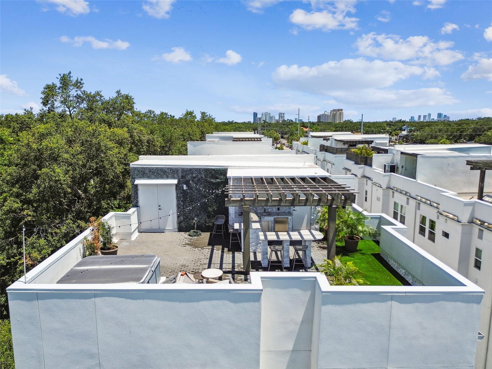 3100 W PAUL AVE #15, TAMPA, FL, 33611