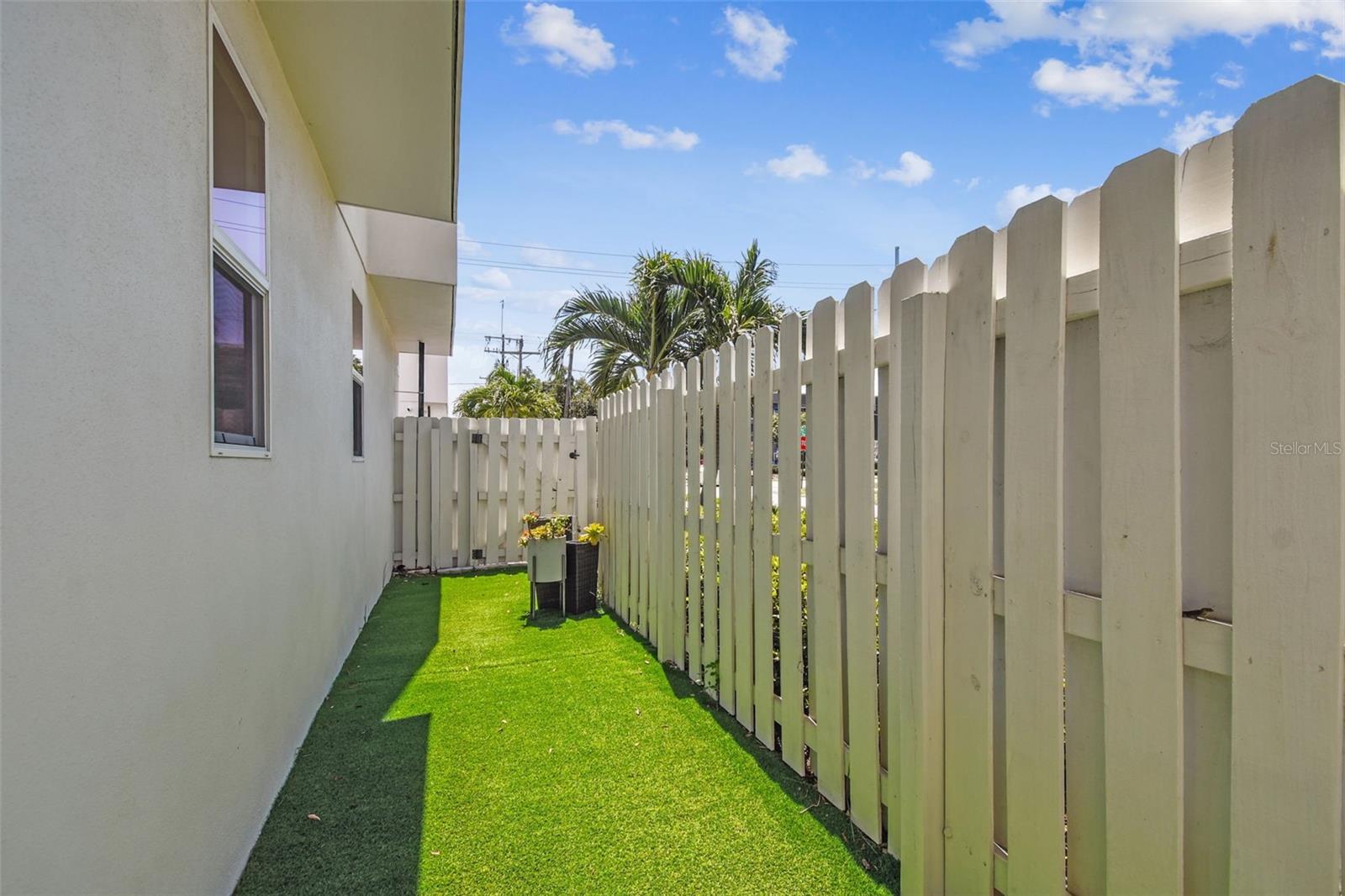 3100 W PAUL AVE #15, TAMPA, FL, 33611