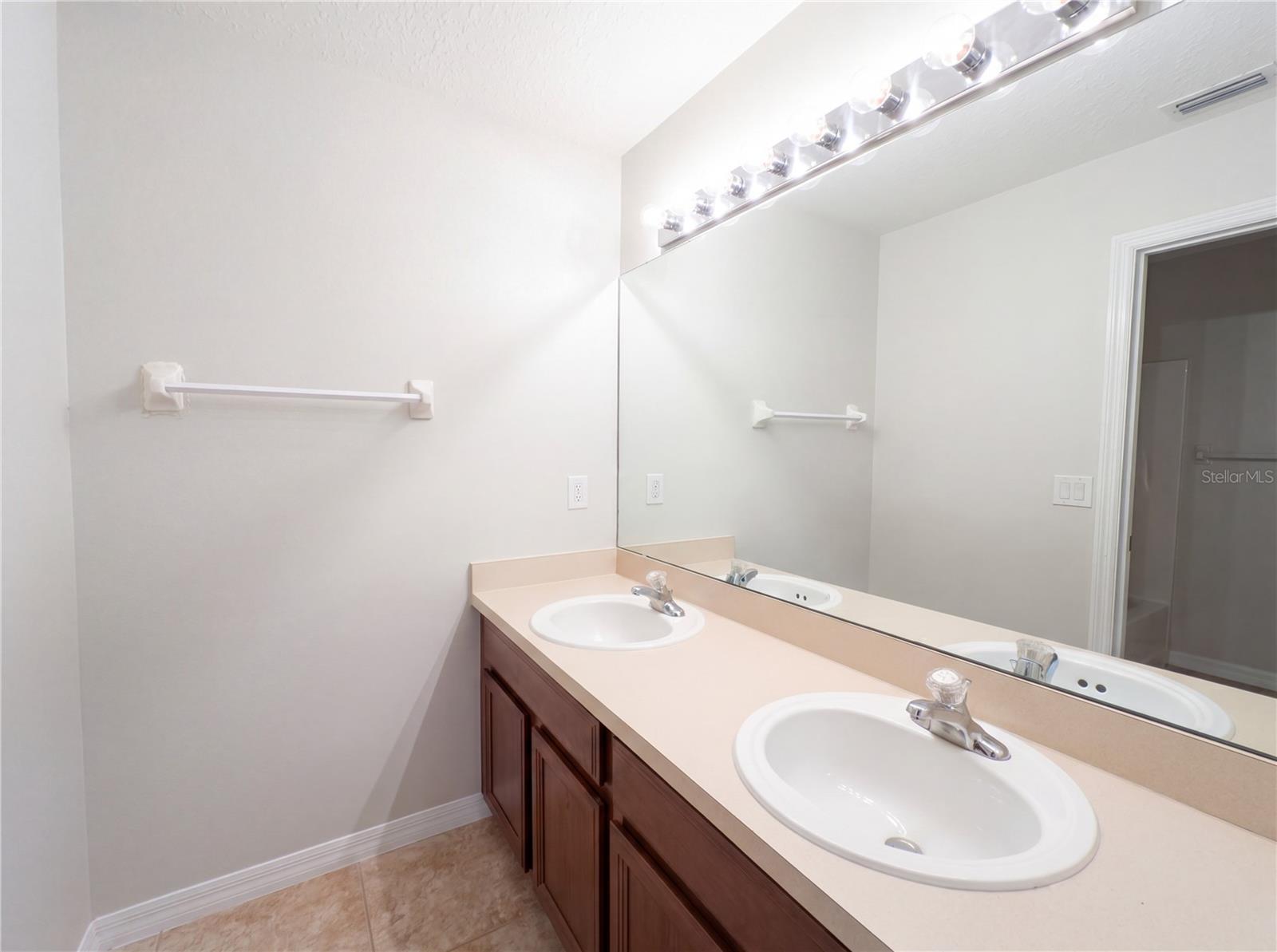 457 MARATHON LN, SANFORD, FL, 32771