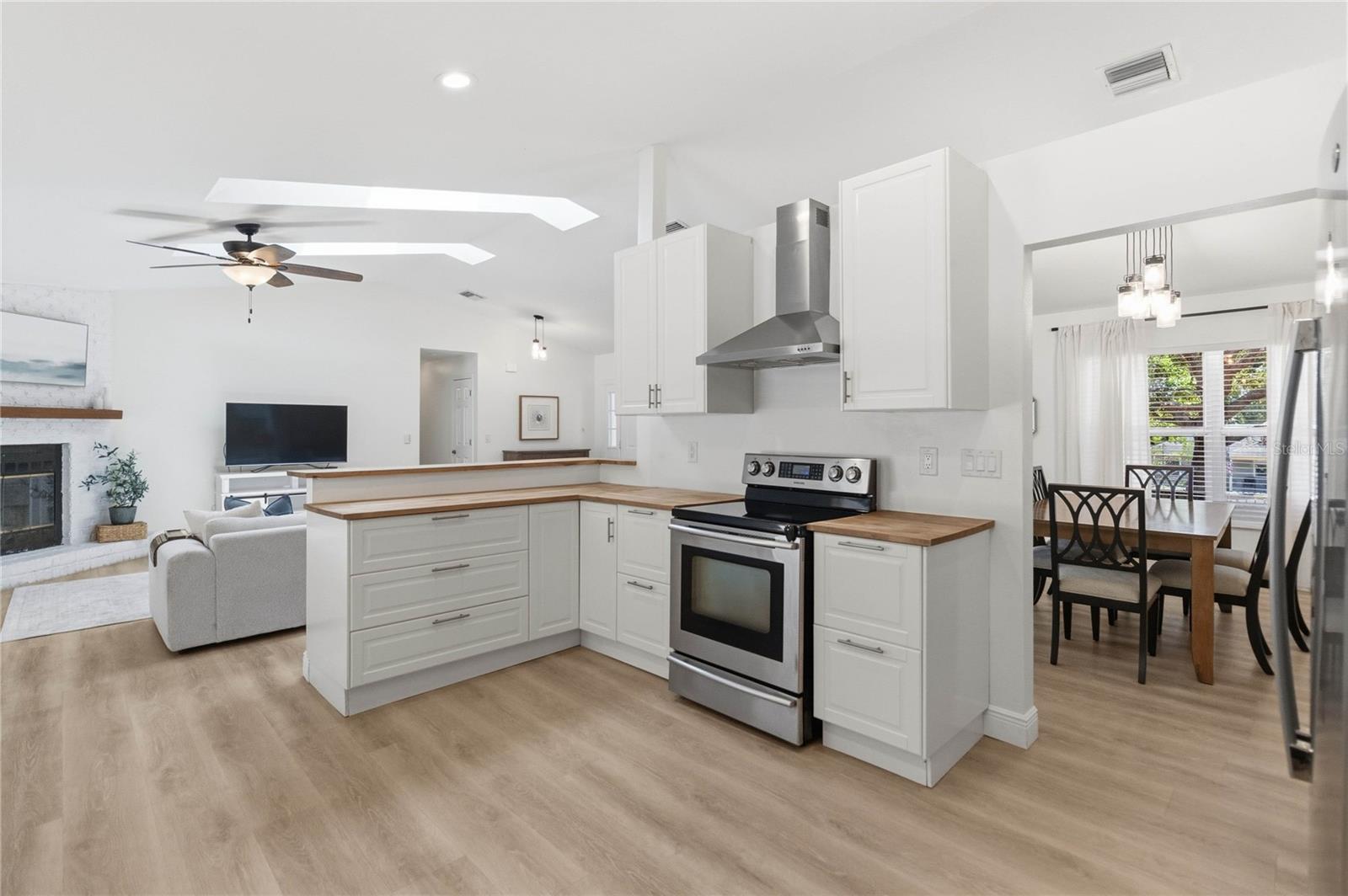 16045 HARBAR OAKS DR, MONTVERDE, FL, 34756