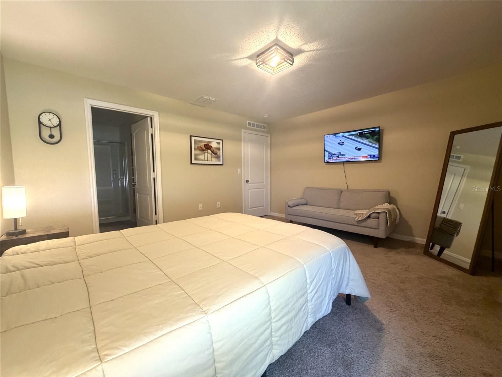 37 RICKENBACKER DR, PALM COAST, FL, 32164