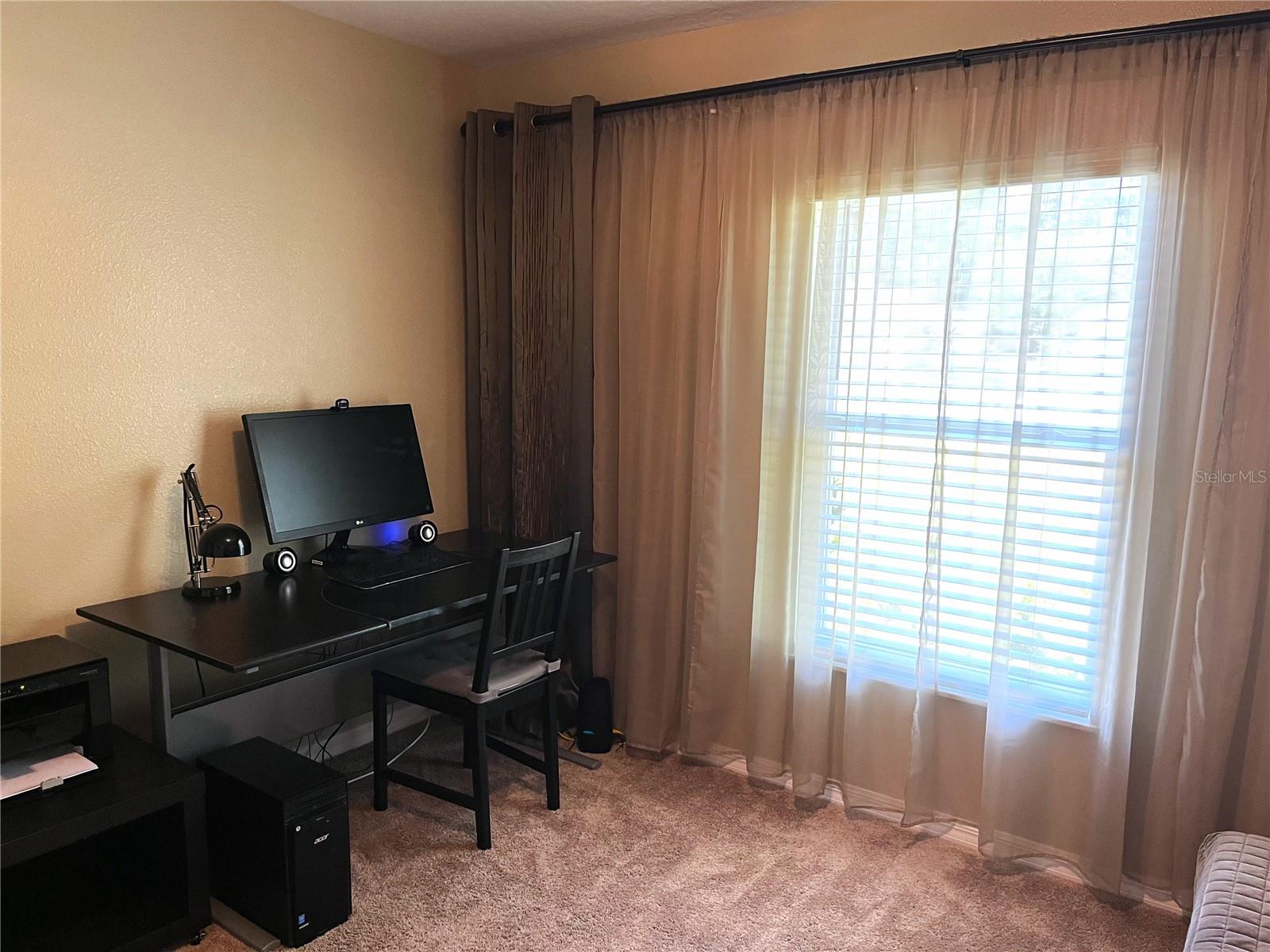 37 RICKENBACKER DR, PALM COAST, FL, 32164