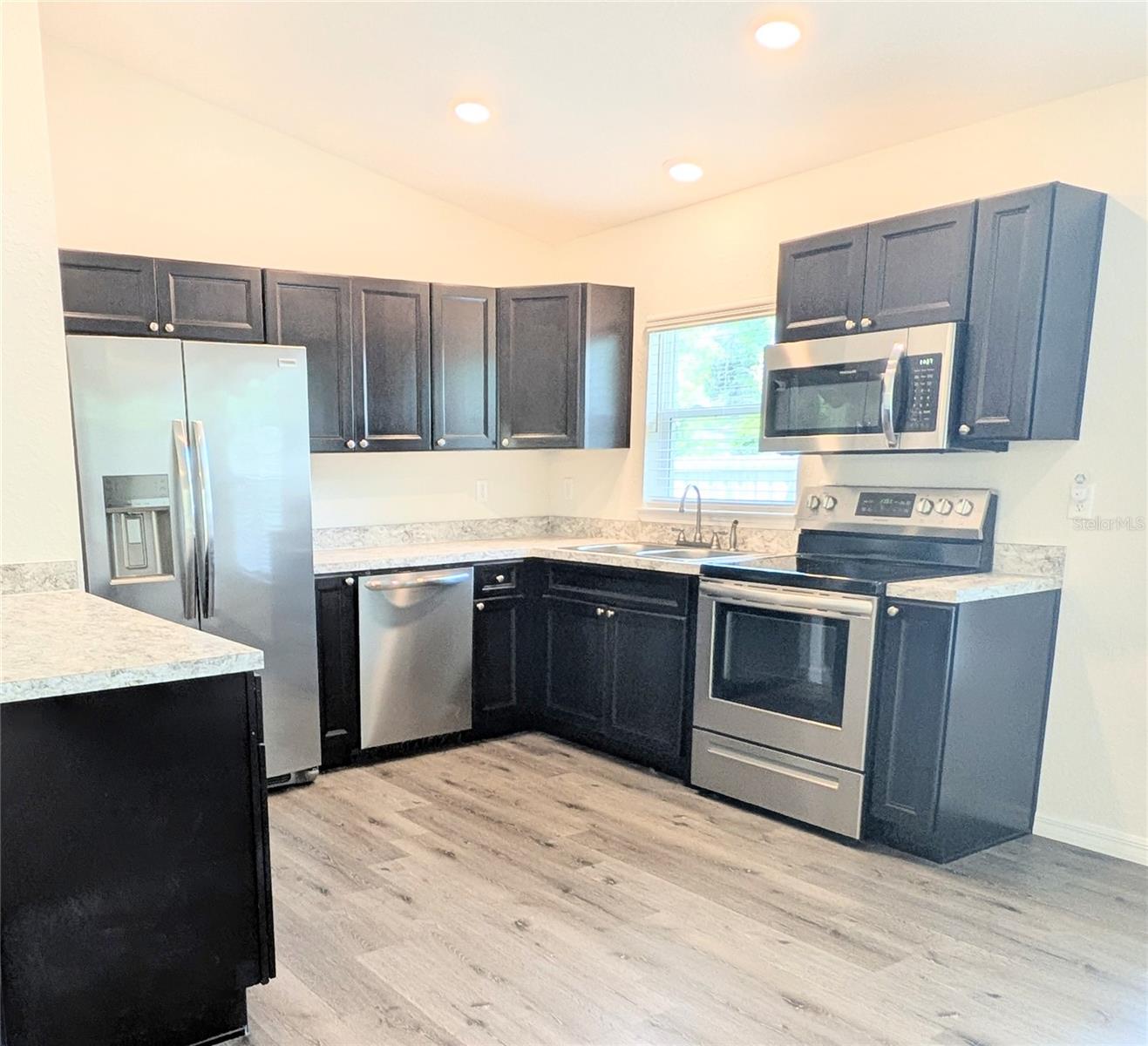 13296 SE 33RD CT, BELLEVIEW, FL, 34420