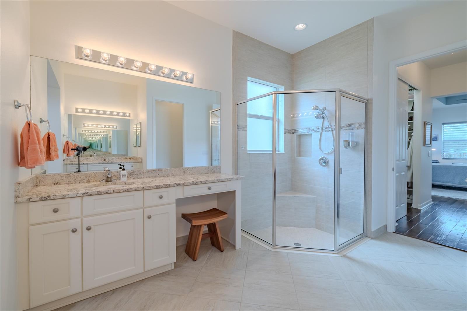 4820 GRAND BANKS DR, WIMAUMA, FL, 33598