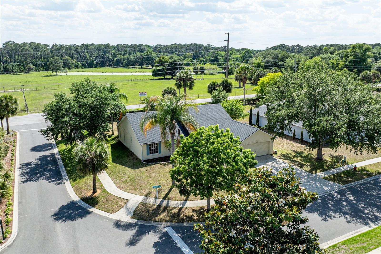 3353 ABACO DR, TAVARES, FL, 32778