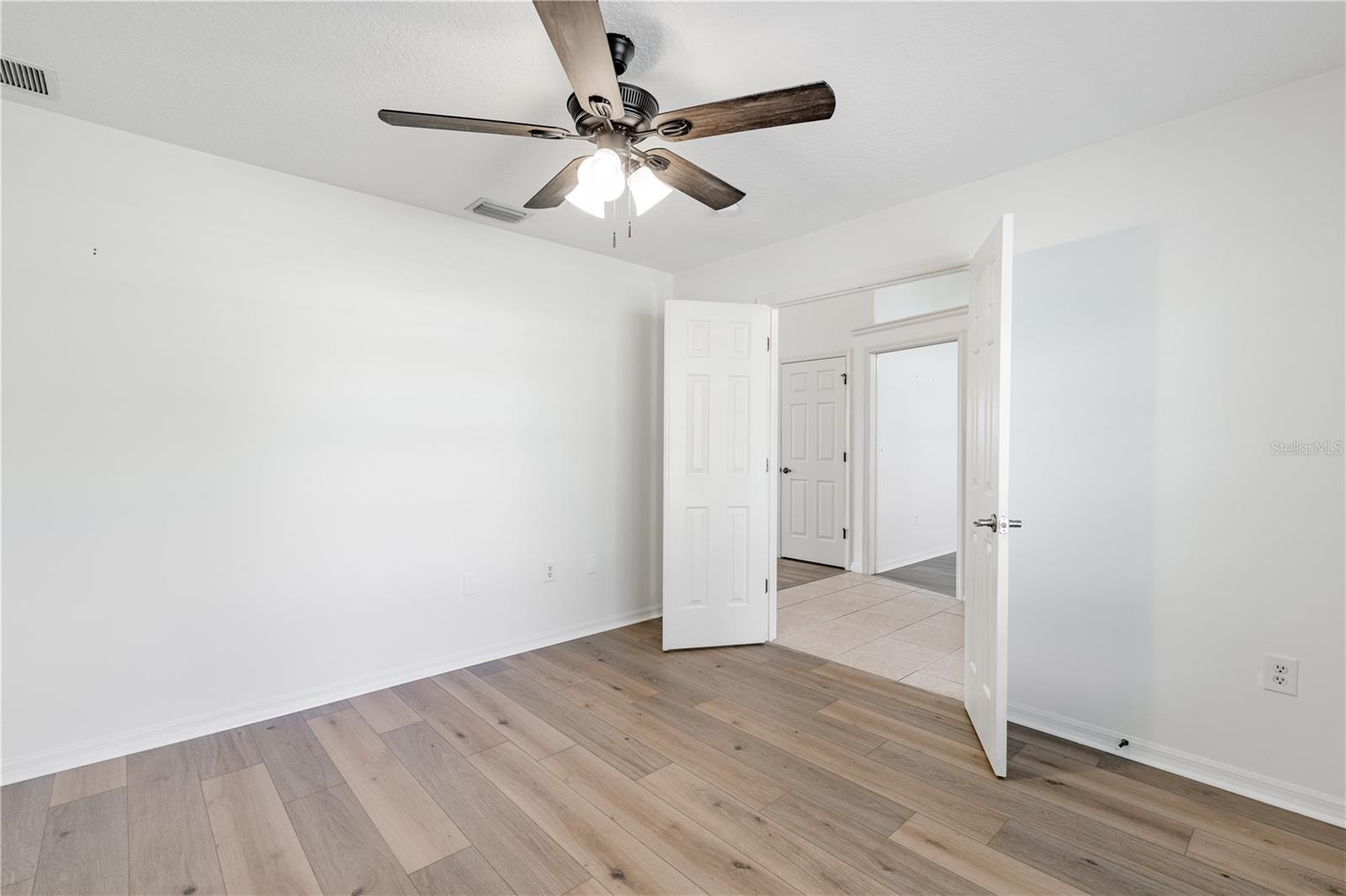 3353 ABACO DR, TAVARES, FL, 32778