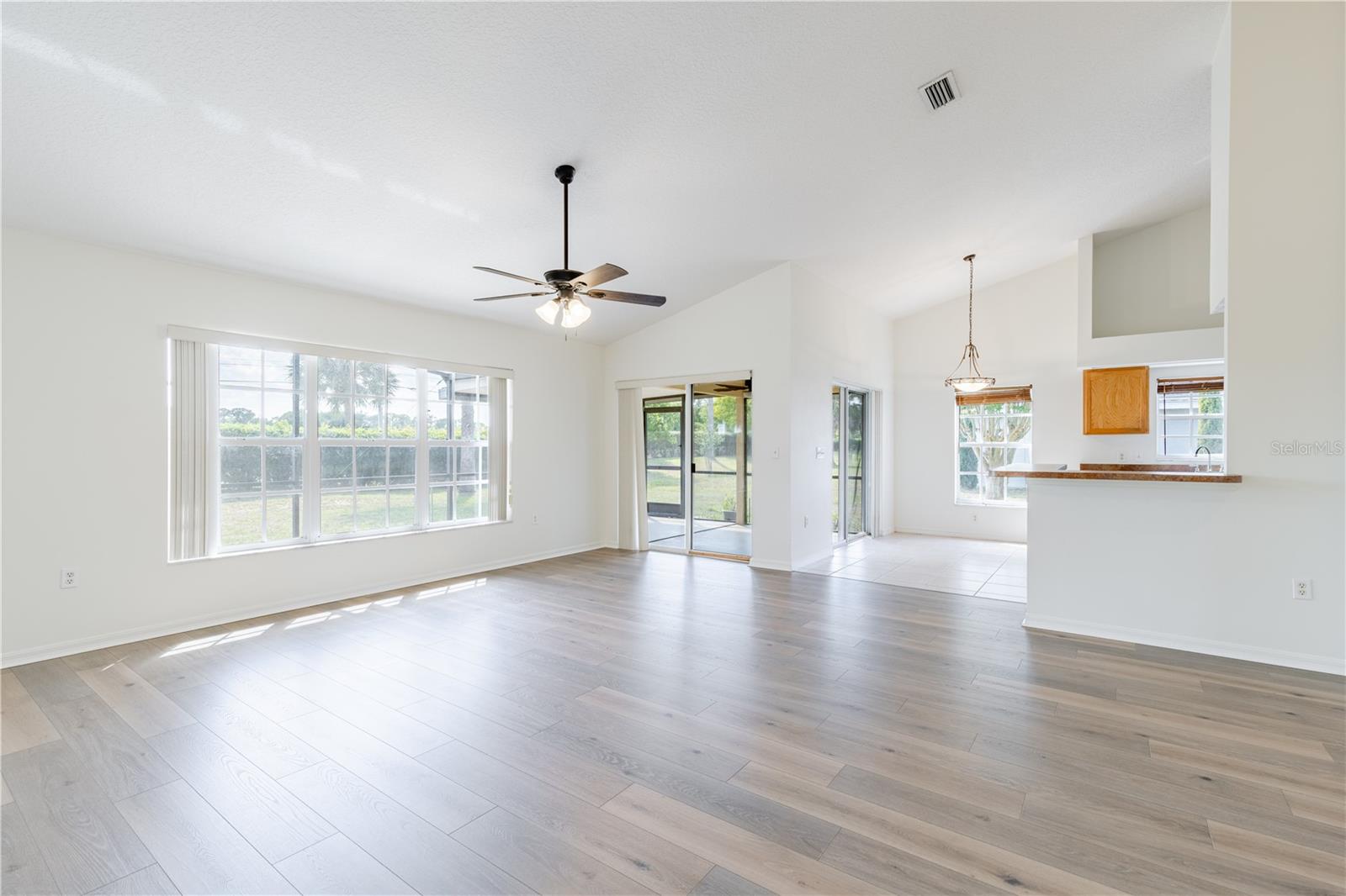 3353 ABACO DR, TAVARES, FL, 32778