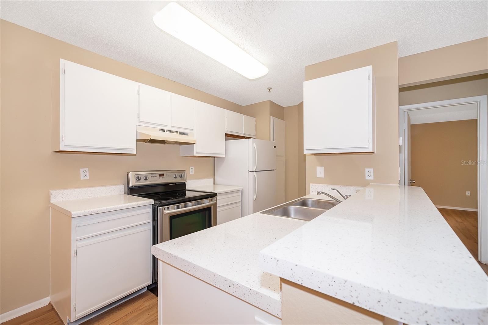 956 SALT POND PL #306, ALTAMONTE SPRINGS, FL, 32714