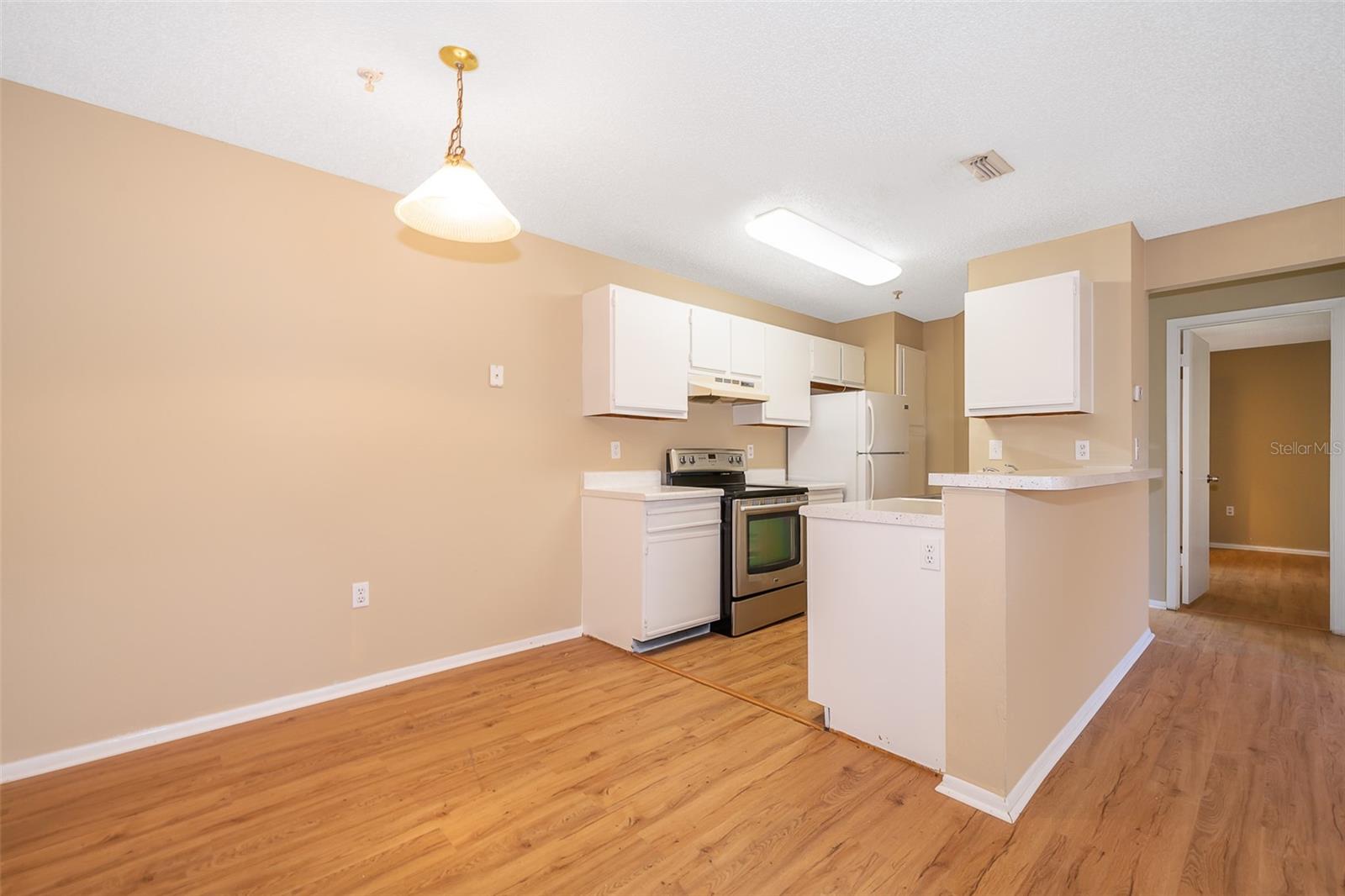 956 SALT POND PL #306, ALTAMONTE SPRINGS, FL, 32714