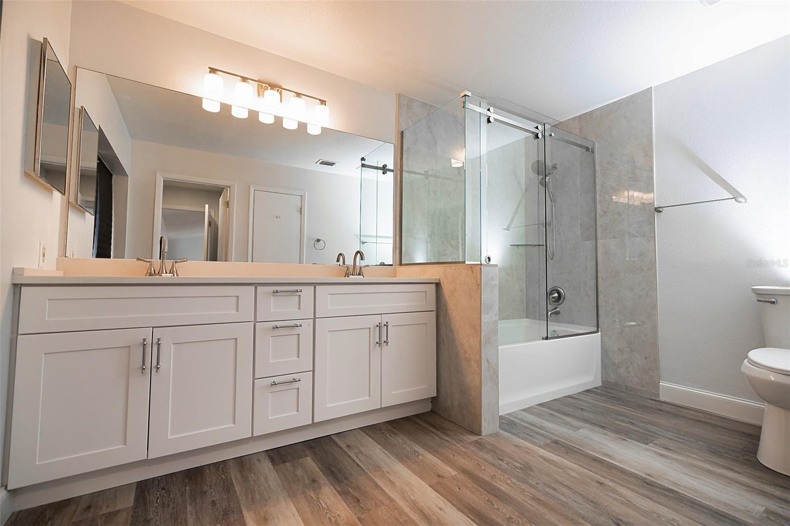 1033 OLD SOUTH LN, APOPKA, FL, 32712