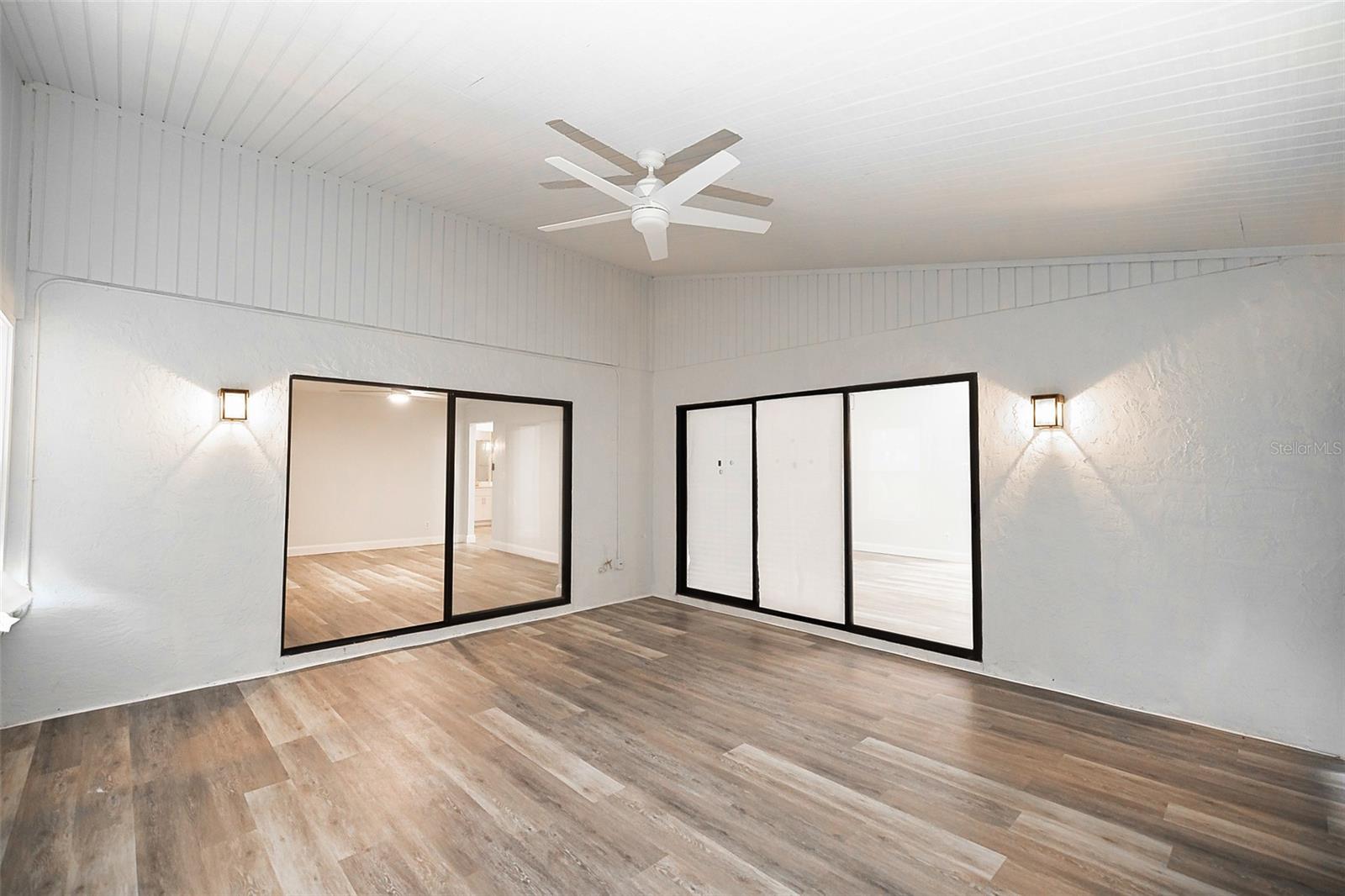 1033 OLD SOUTH LN, APOPKA, FL, 32712