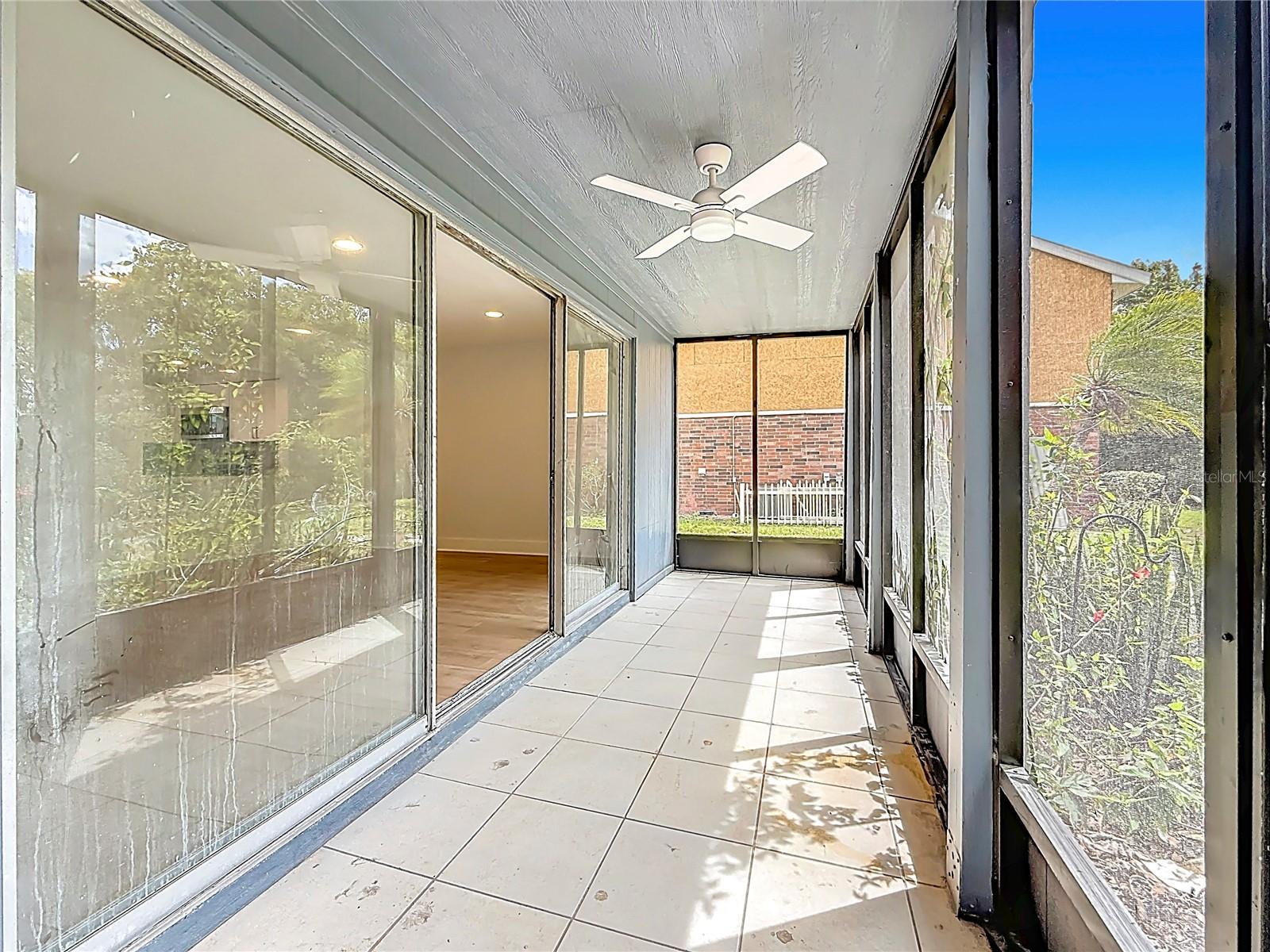 200 COUNTRY CLUB DR #1301, LARGO, FL, 33771