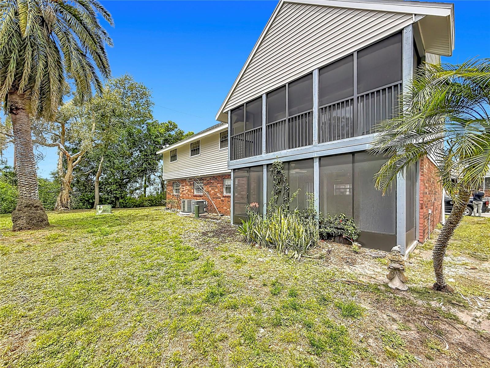 200 COUNTRY CLUB DR #1301, LARGO, FL, 33771