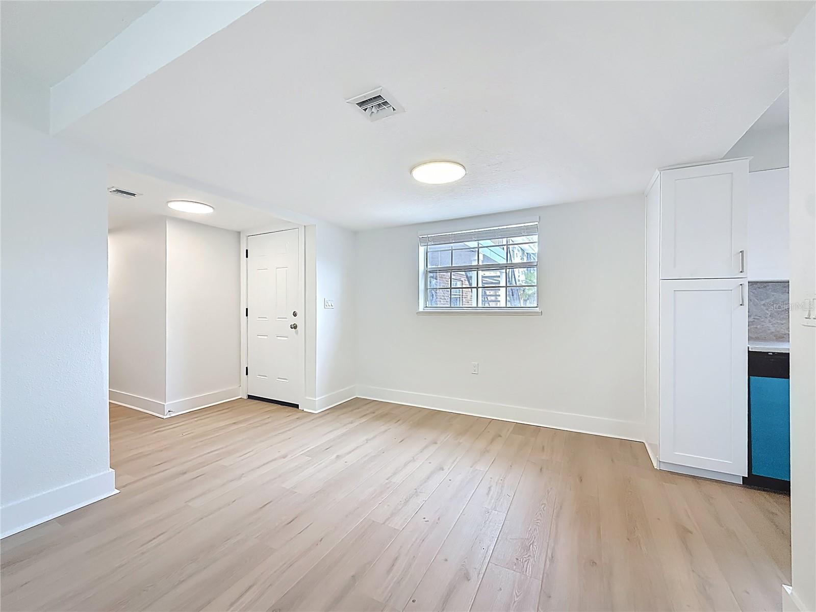 200 COUNTRY CLUB DR #1301, LARGO, FL, 33771