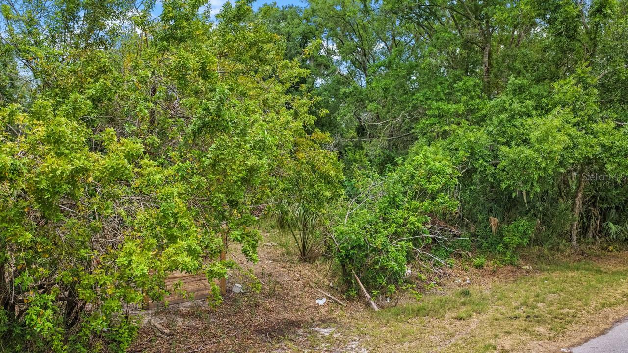 704 1ST AVE NE, RUSKIN, FL, 33570