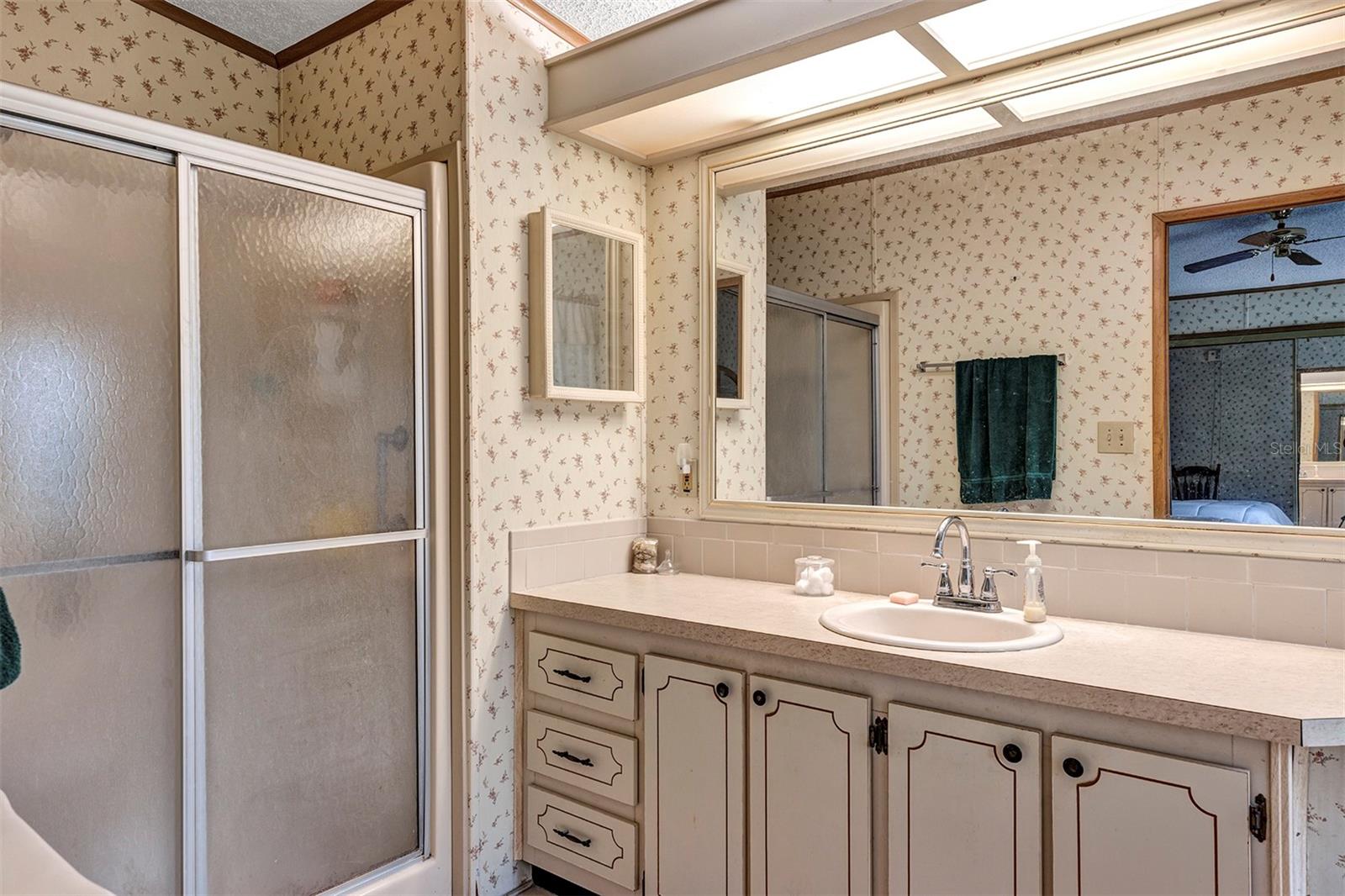 3033 MYAKKA RIVER RD, TAVARES, FL, 32778