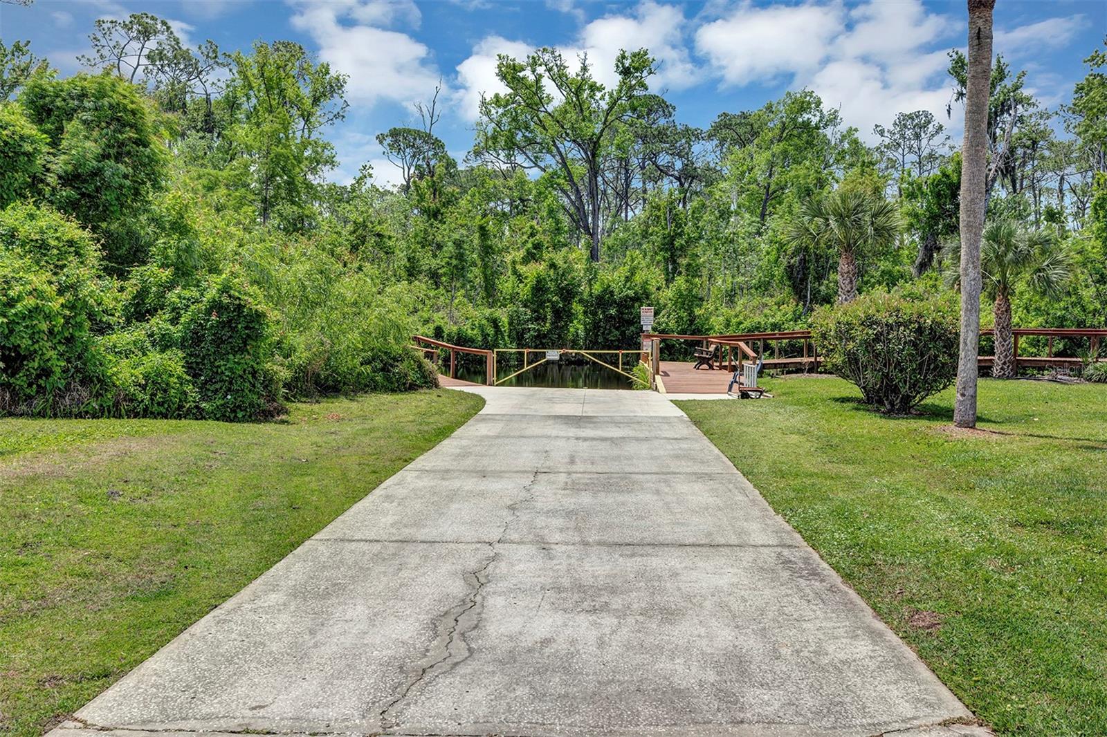 3033 MYAKKA RIVER RD, TAVARES, FL, 32778