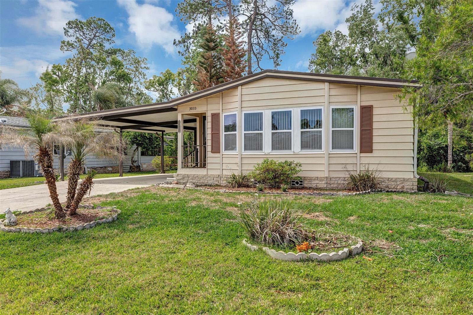 3033 MYAKKA RIVER RD, TAVARES, FL, 32778