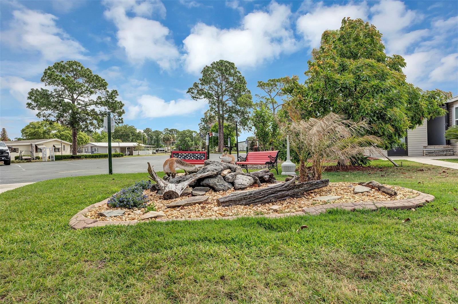 3033 MYAKKA RIVER RD, TAVARES, FL, 32778