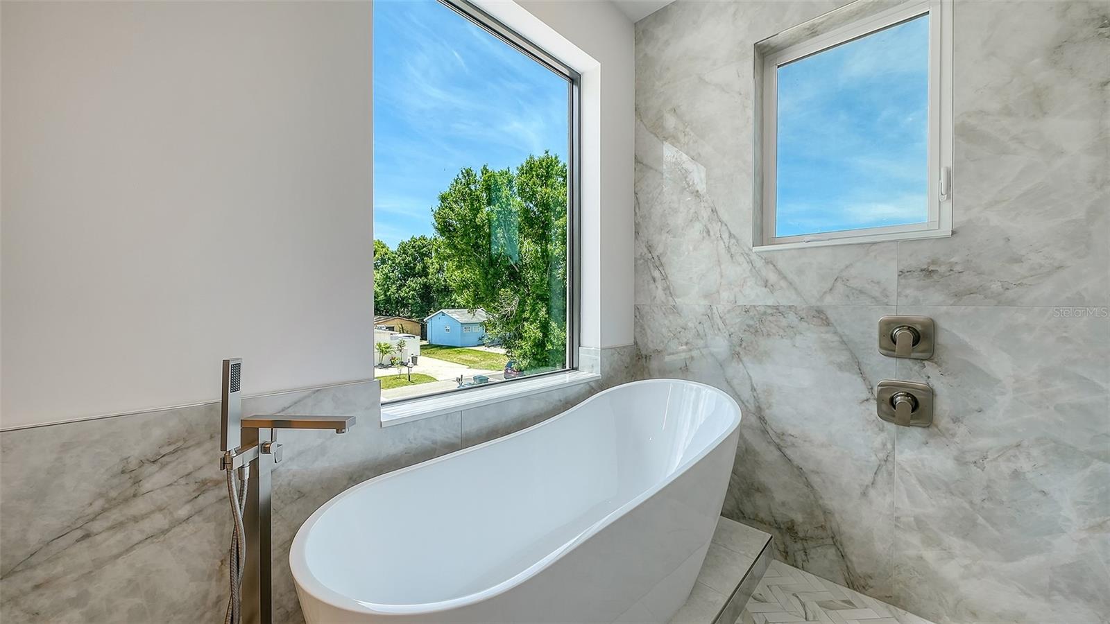 2225 FLORINDA ST, SARASOTA, FL, 34231