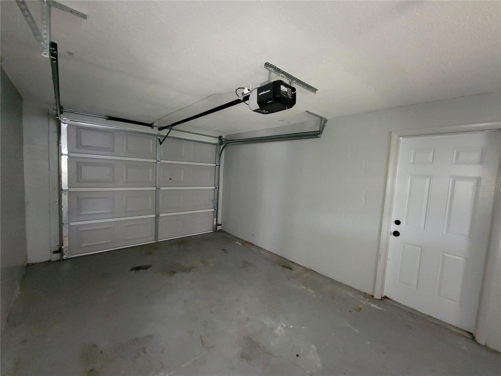 8650 ROBILINA RD, PORT RICHEY, FL, 34668