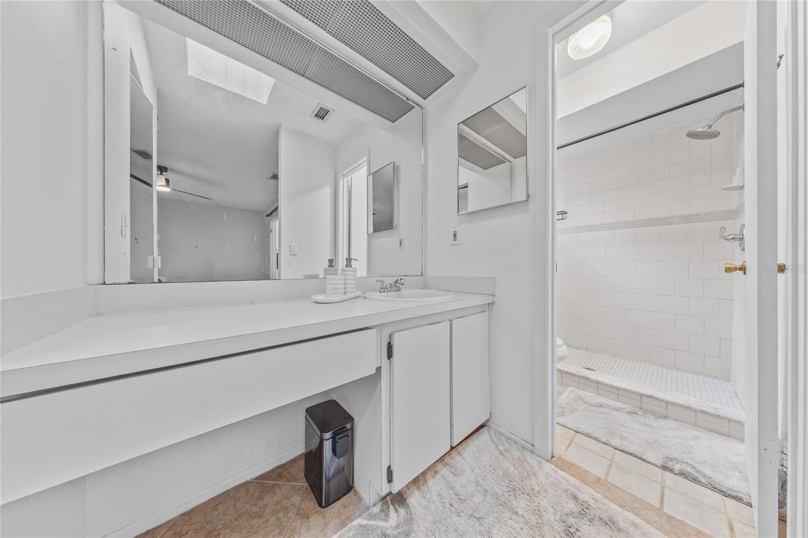 335 KIRKCALDY DR, WINTER SPRINGS, FL, 32708
