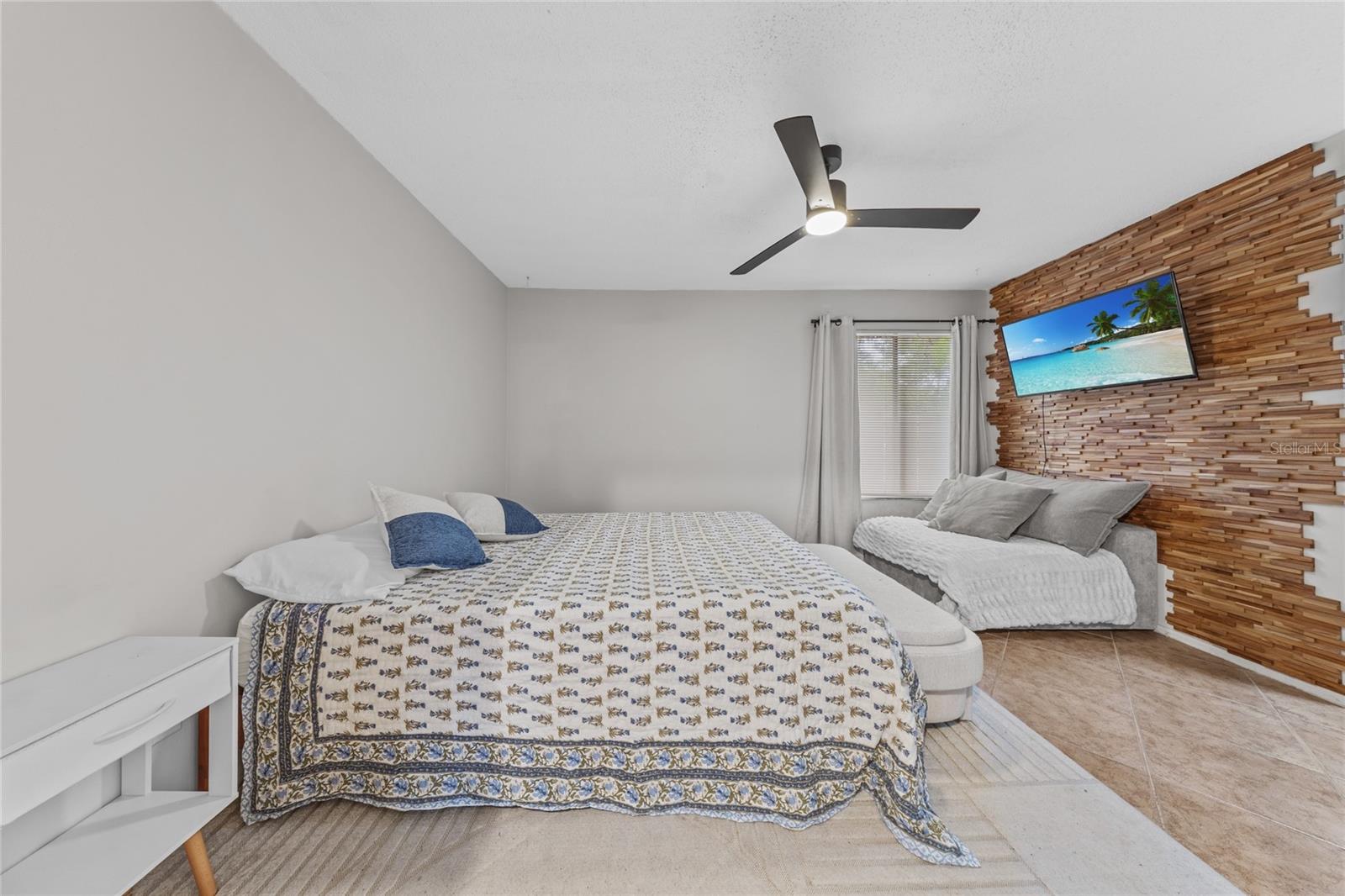 335 KIRKCALDY DR, WINTER SPRINGS, FL, 32708
