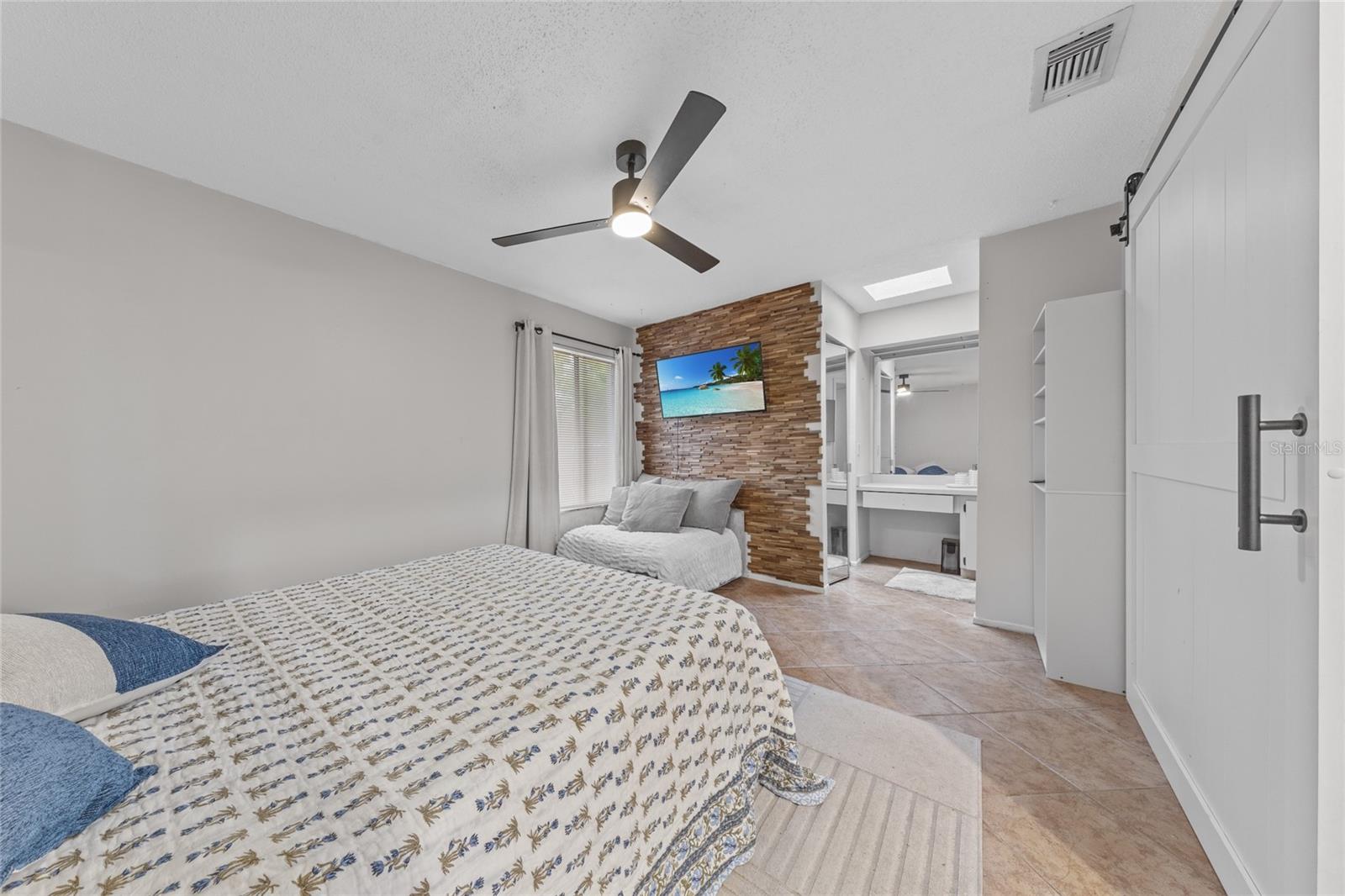 335 KIRKCALDY DR, WINTER SPRINGS, FL, 32708
