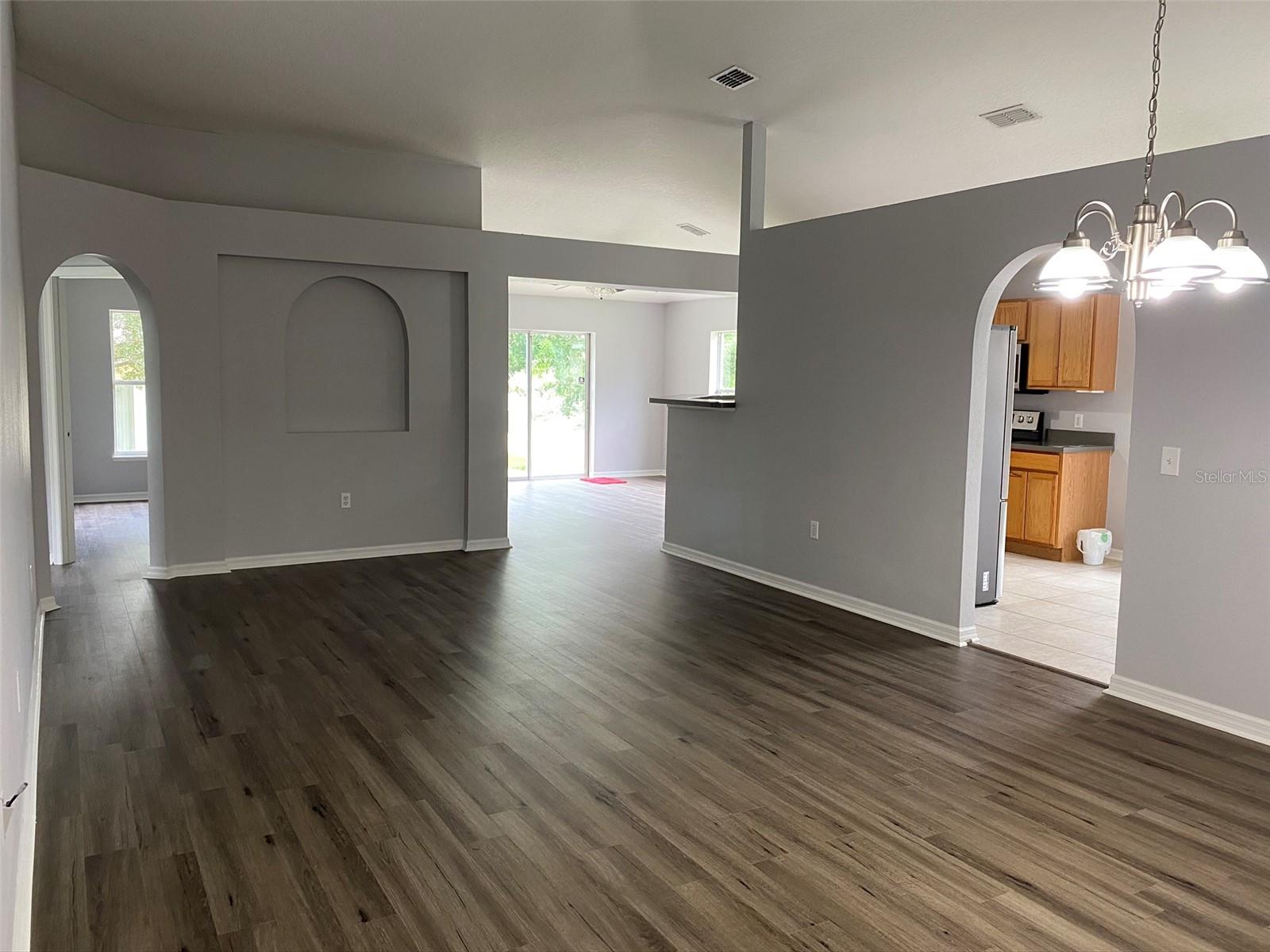 2210 NICOLLETT WAY, LEESBURG, FL, 34748