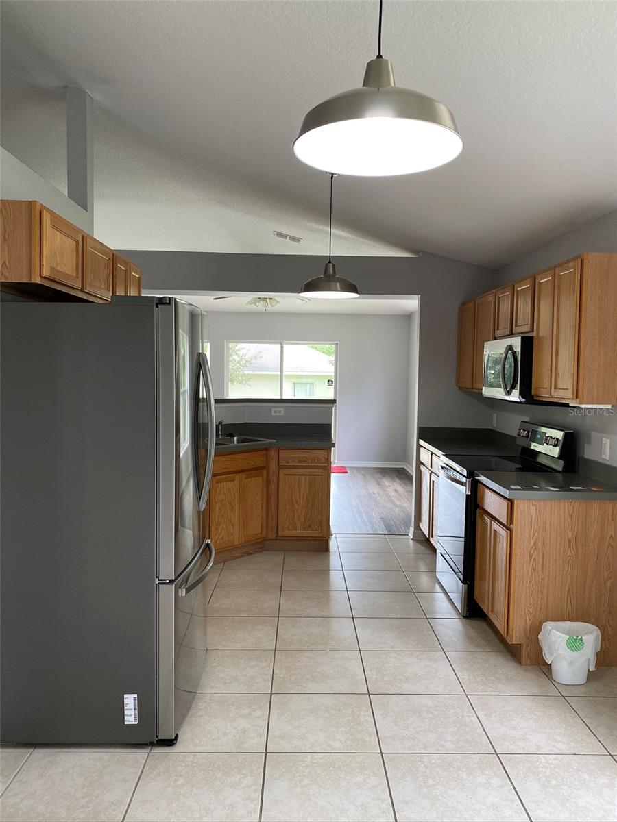 2210 NICOLLETT WAY, LEESBURG, FL, 34748